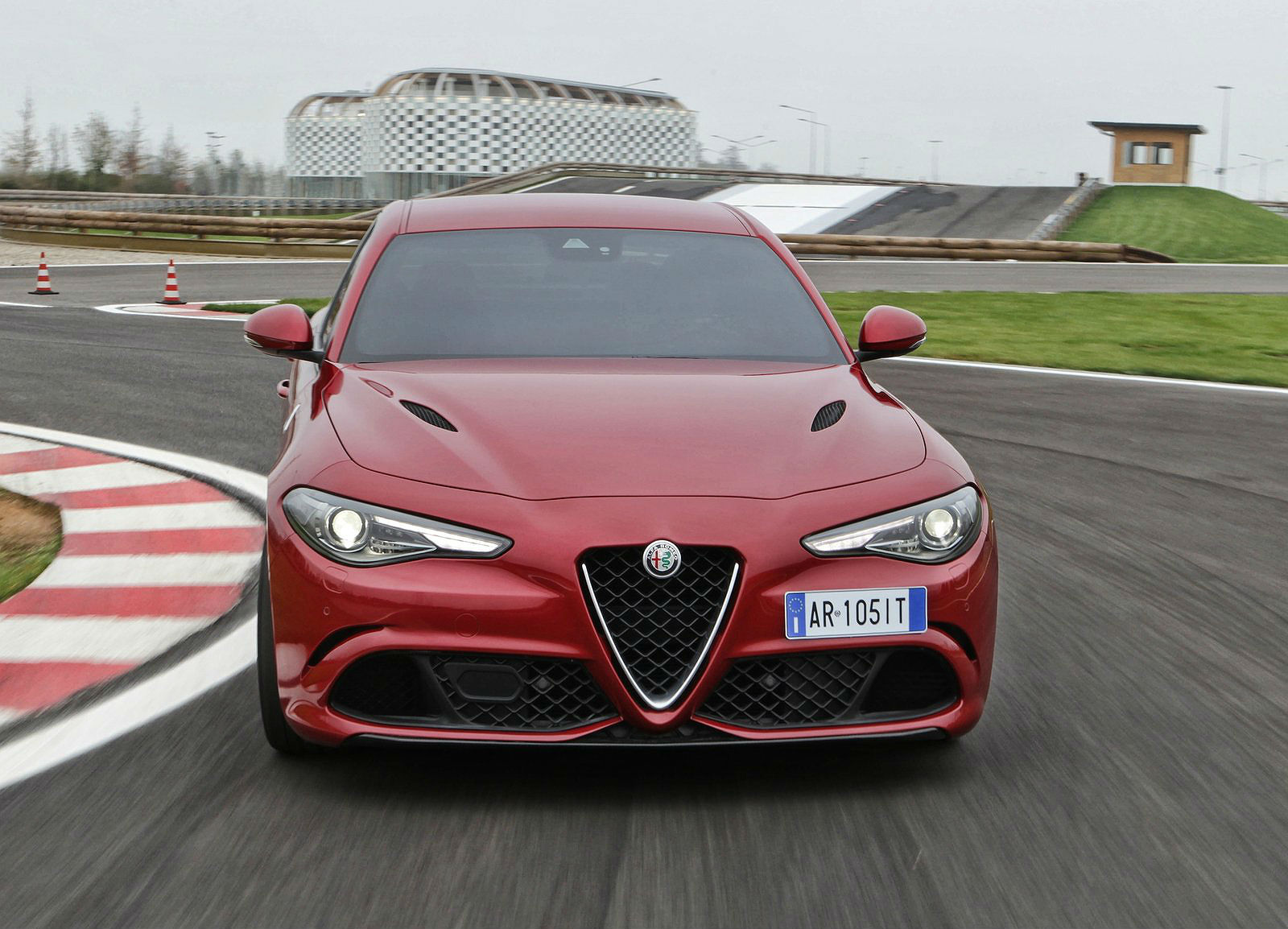 Alfa Romeo Giulia Quadrifoglio 2016 1600 61