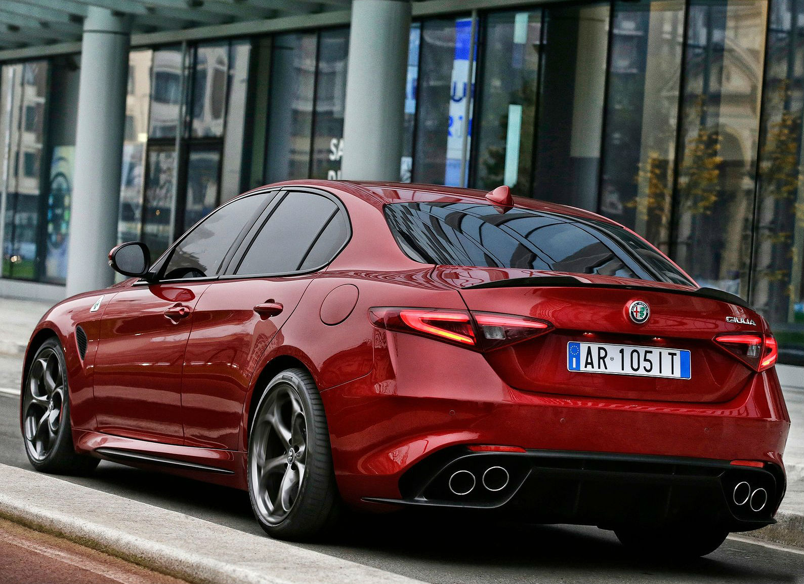 Alfa Romeo Giulia Quadrifoglio 2016 1600 50