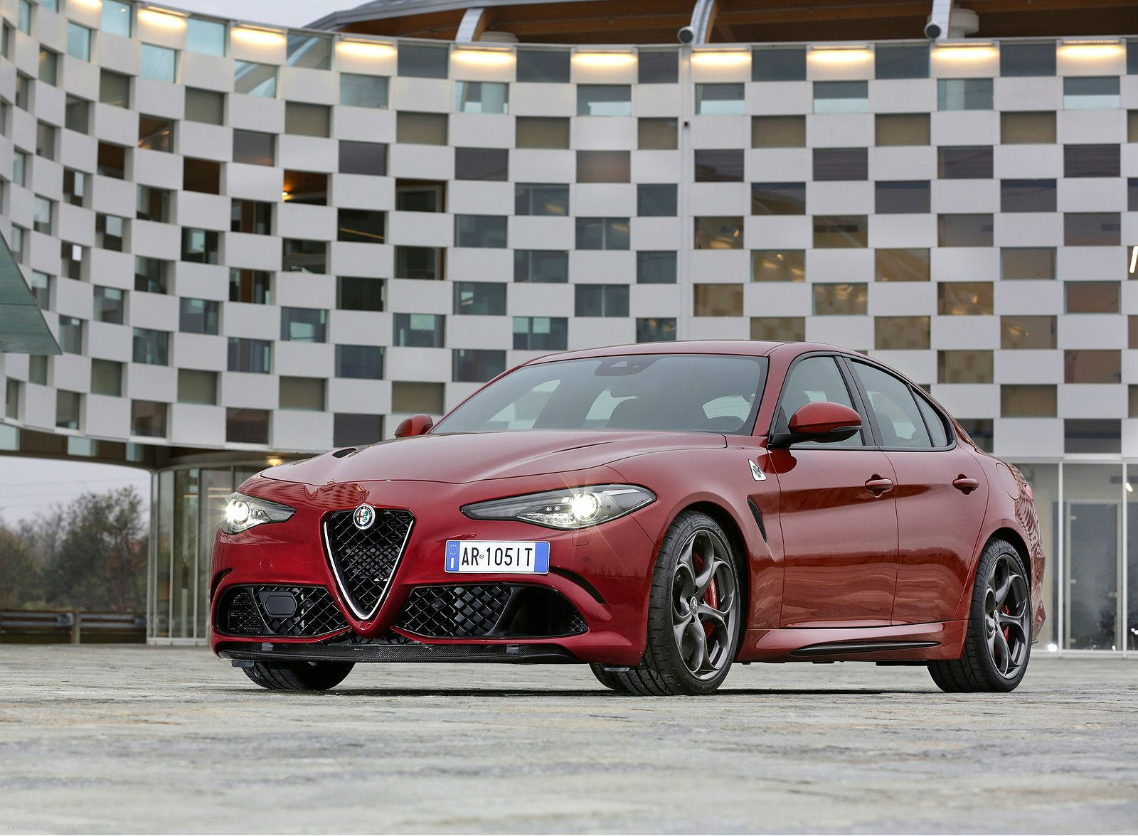 Alfa Romeo Giulia Quadrifoglio 2016 1600 05