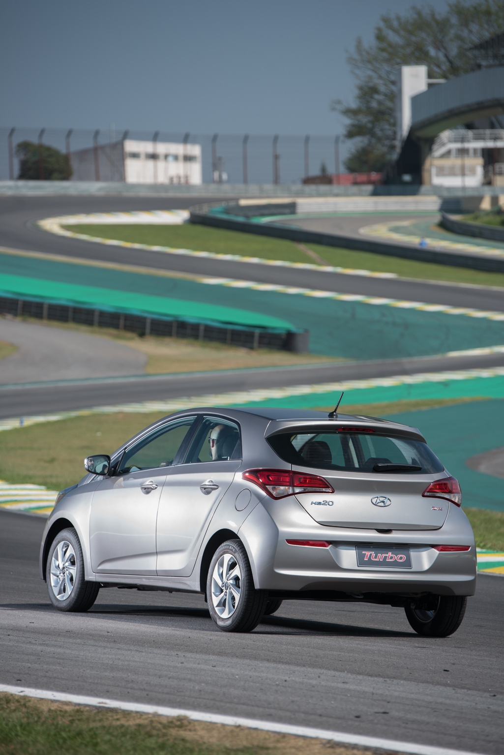 Hb20 Turbo Comfort Style Externas 123