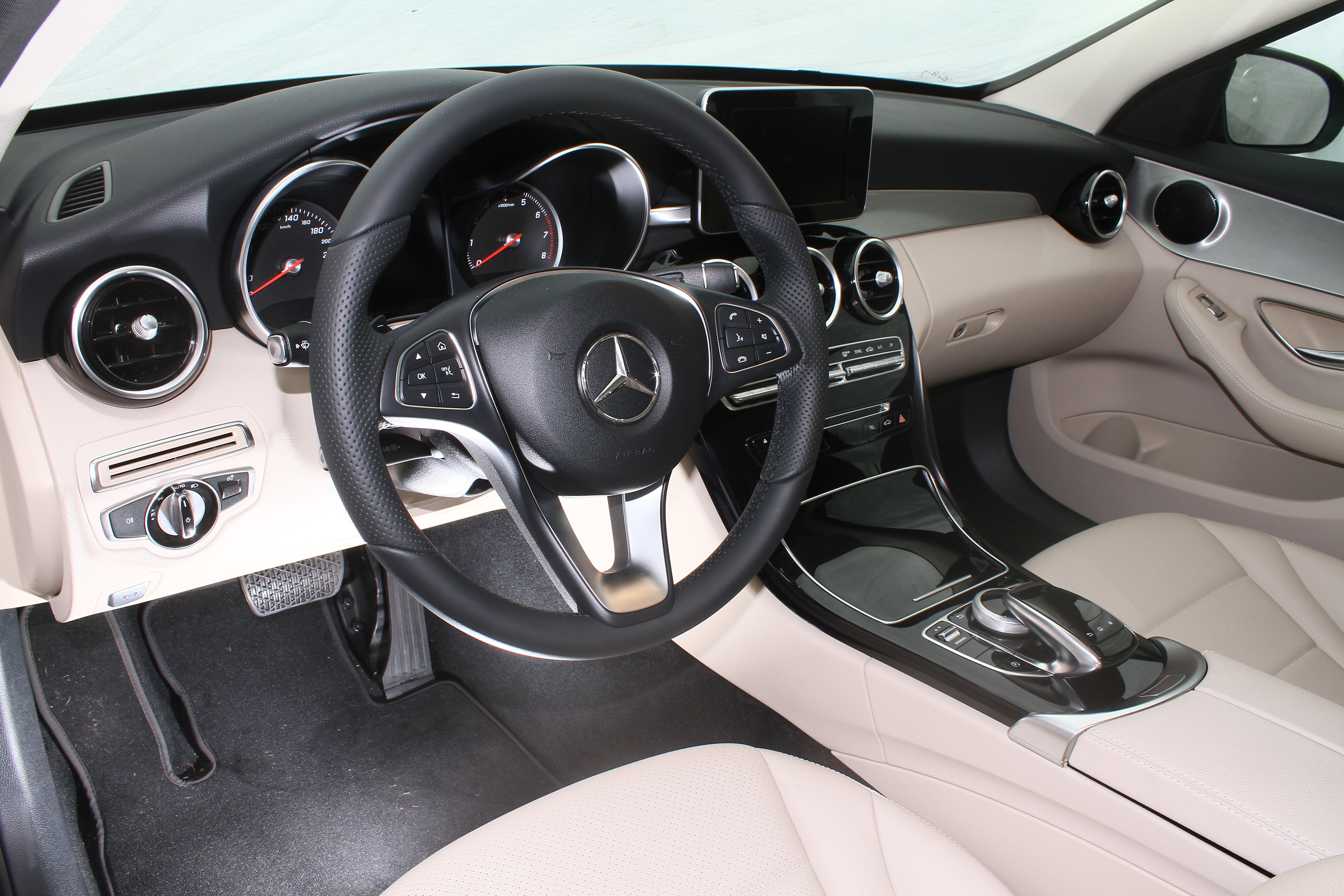 Mercedes-Benz C180 Flex Avantgarde