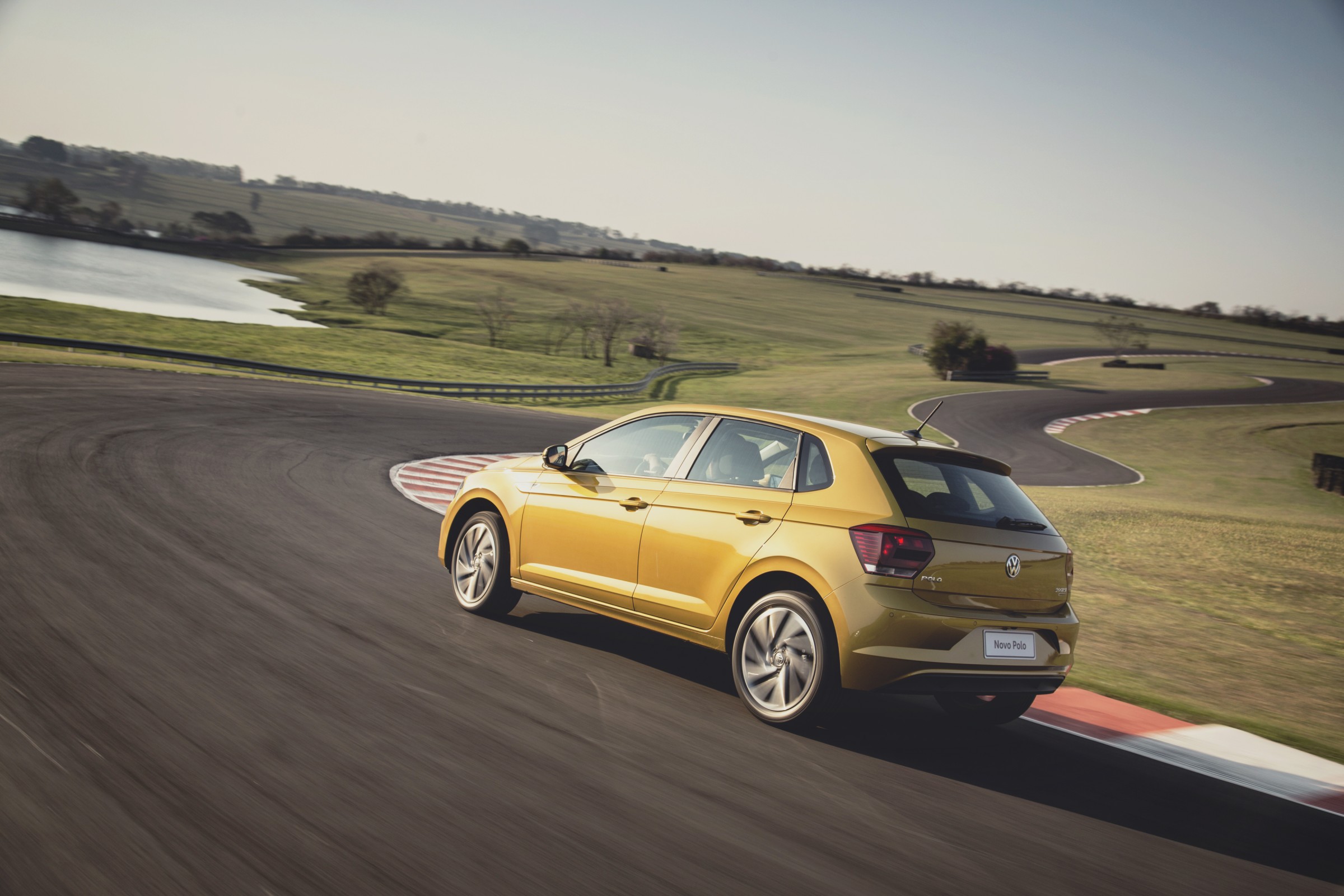 Novo Volkswagen Polo 2018