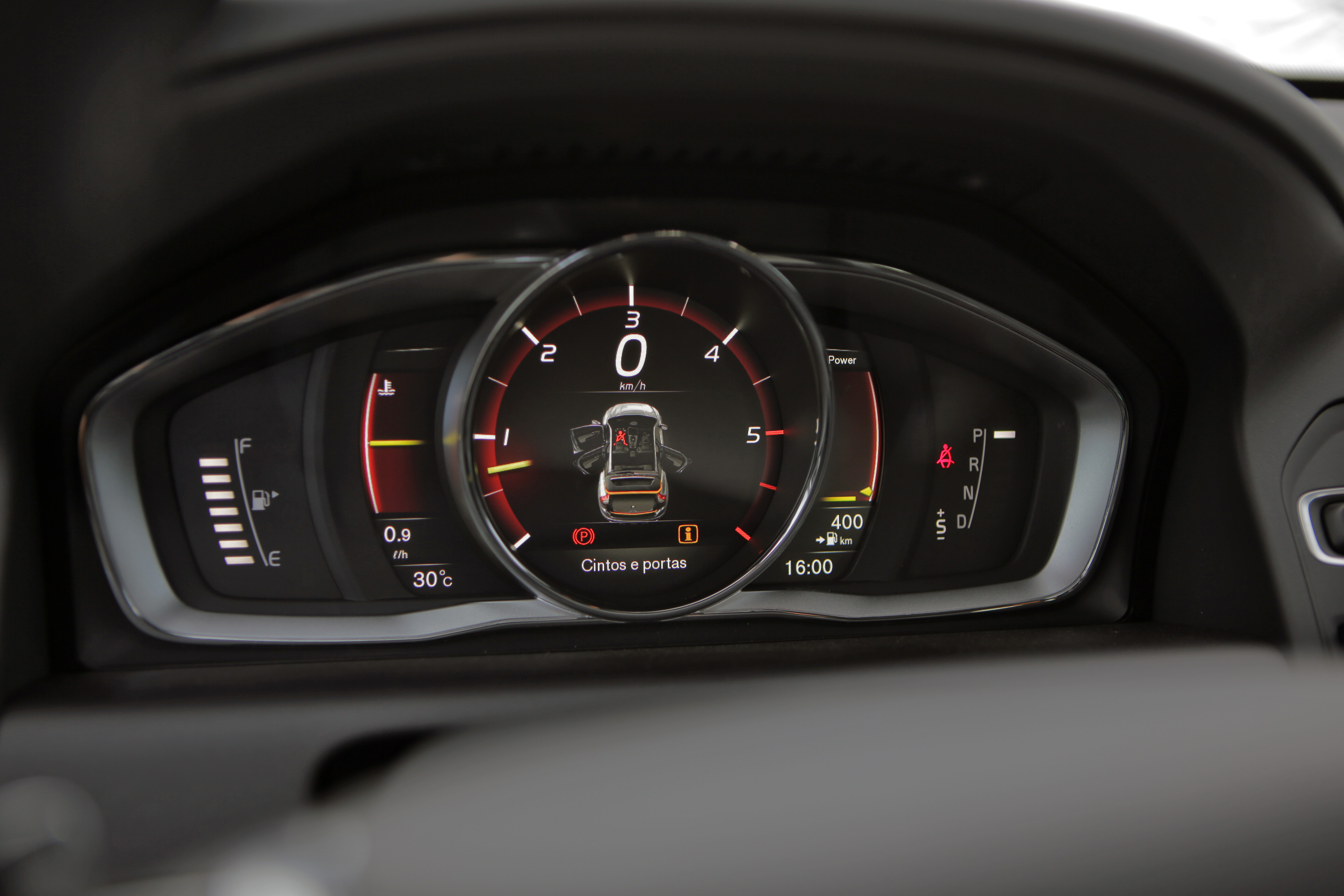 VolvoXC60D5.jpg