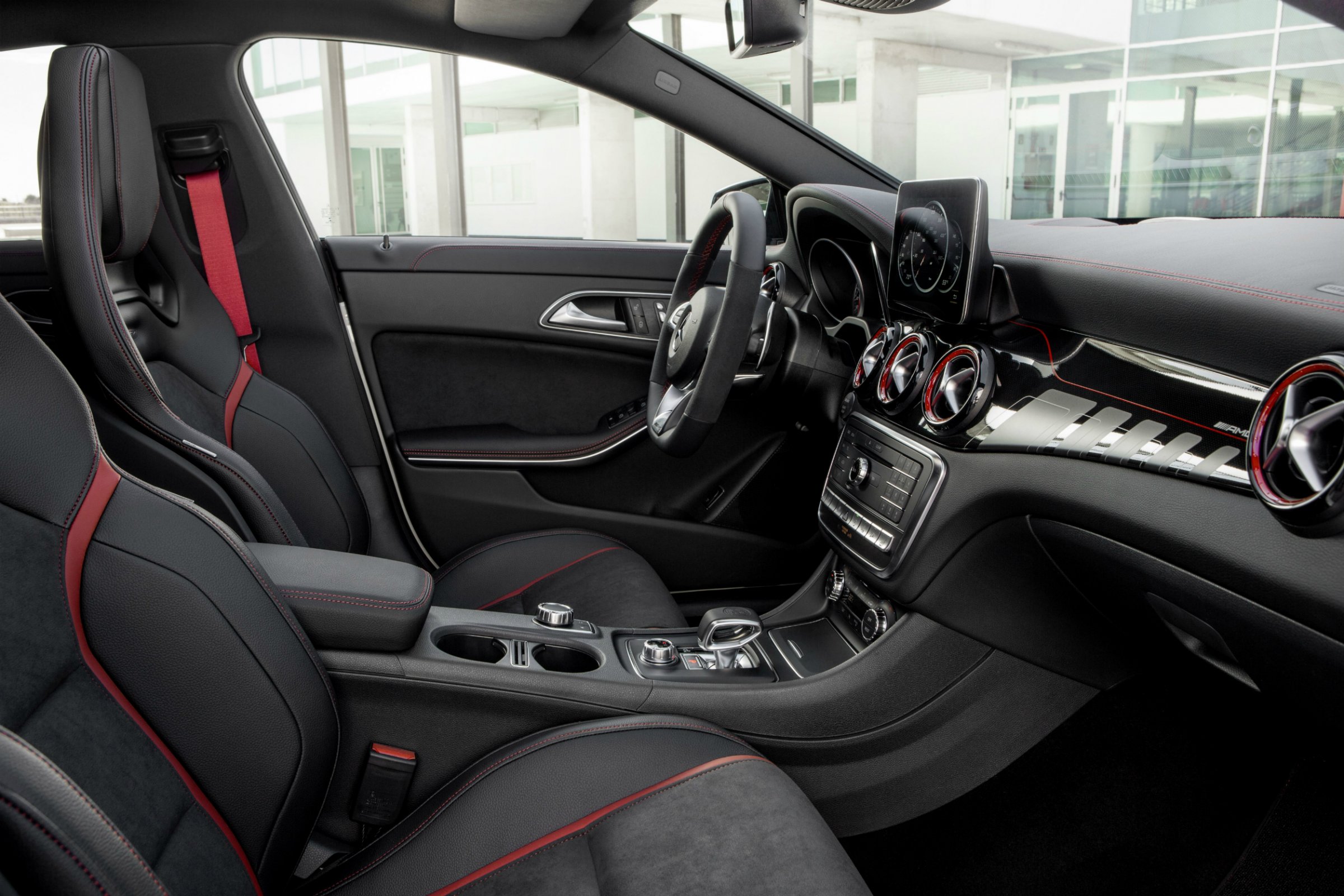 Mercedes-AMG CLA 45