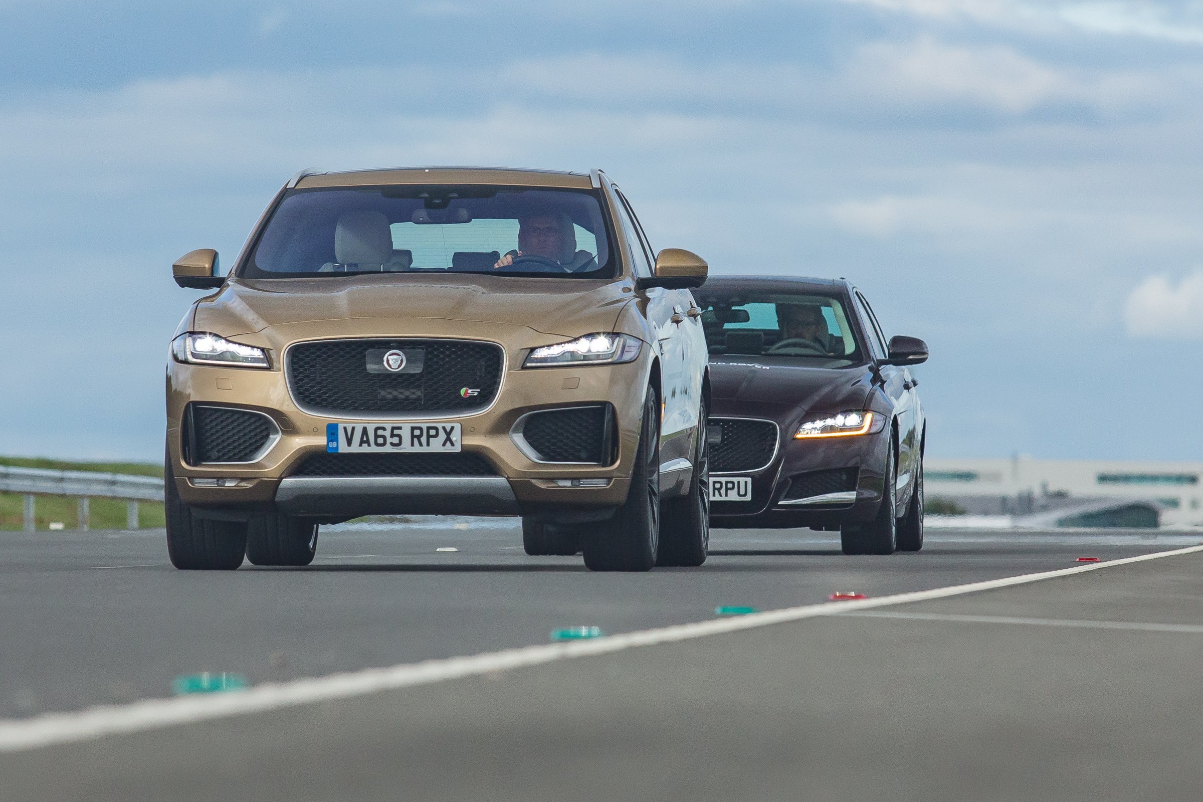 jaguarlandrover_tecnologias.jpg