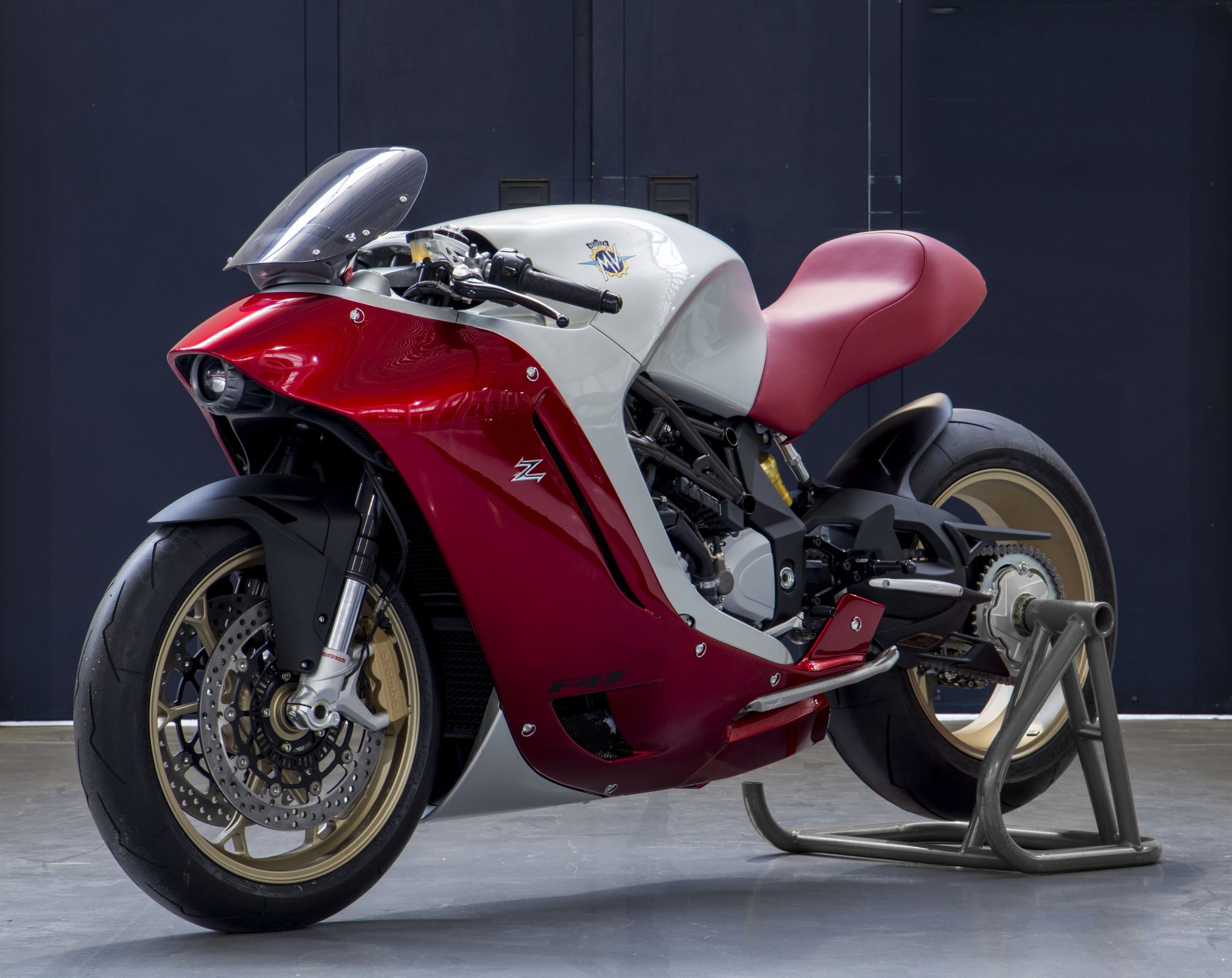 mvagusta_f4z_1.jpg