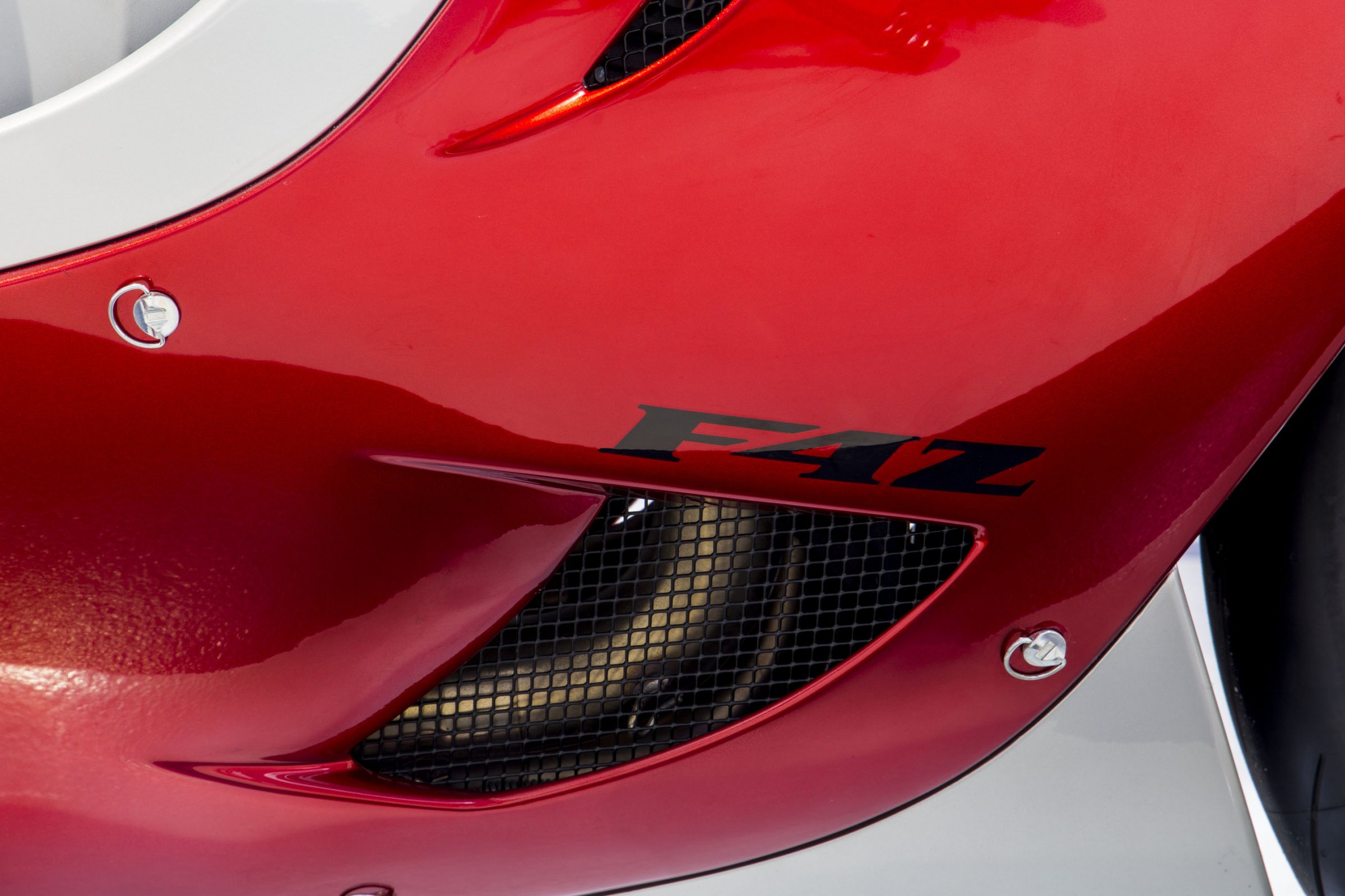 mvagusta_f4z_1.jpg