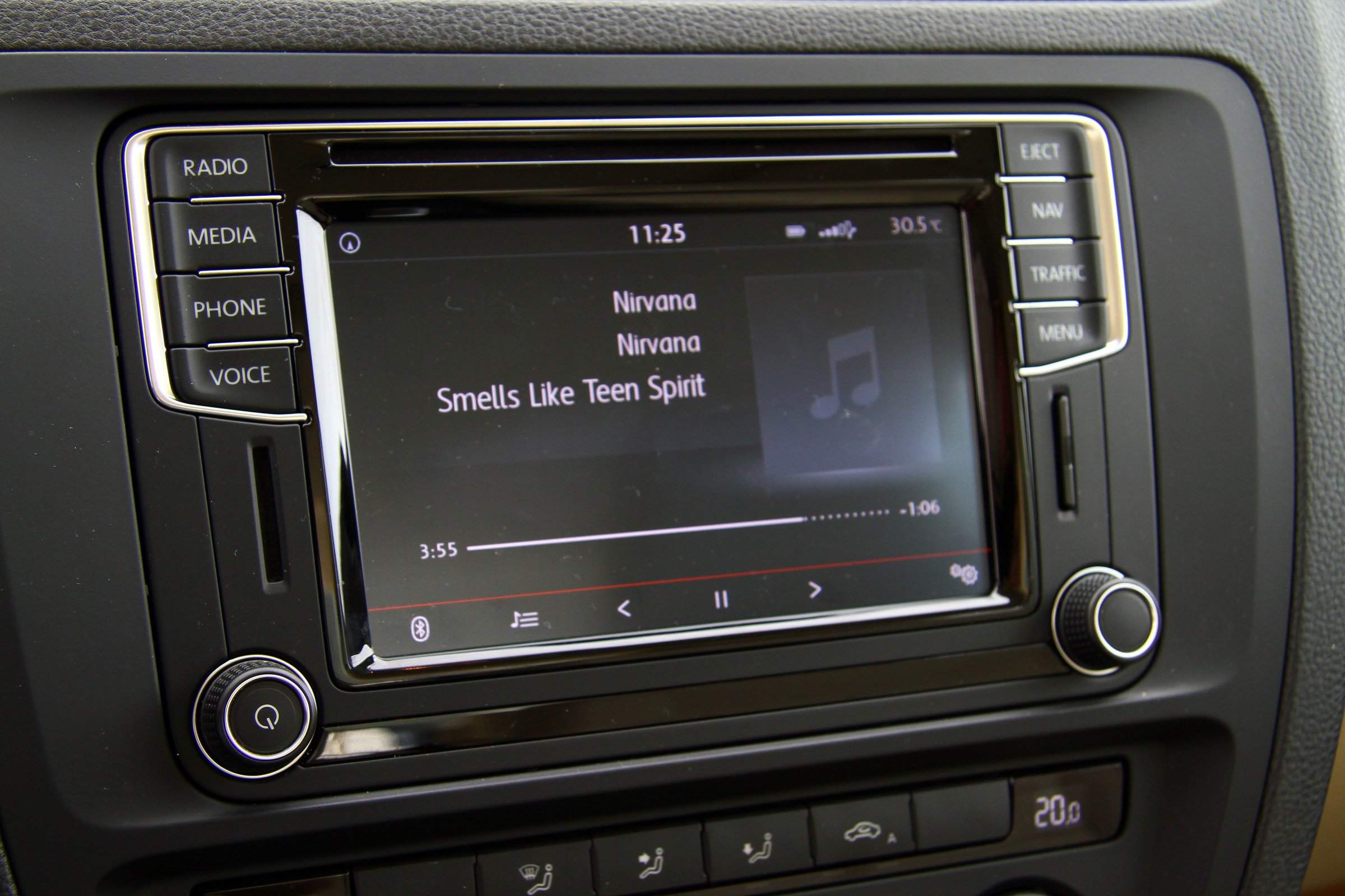 VW Jetta Confortline 1.4 2016.jpg