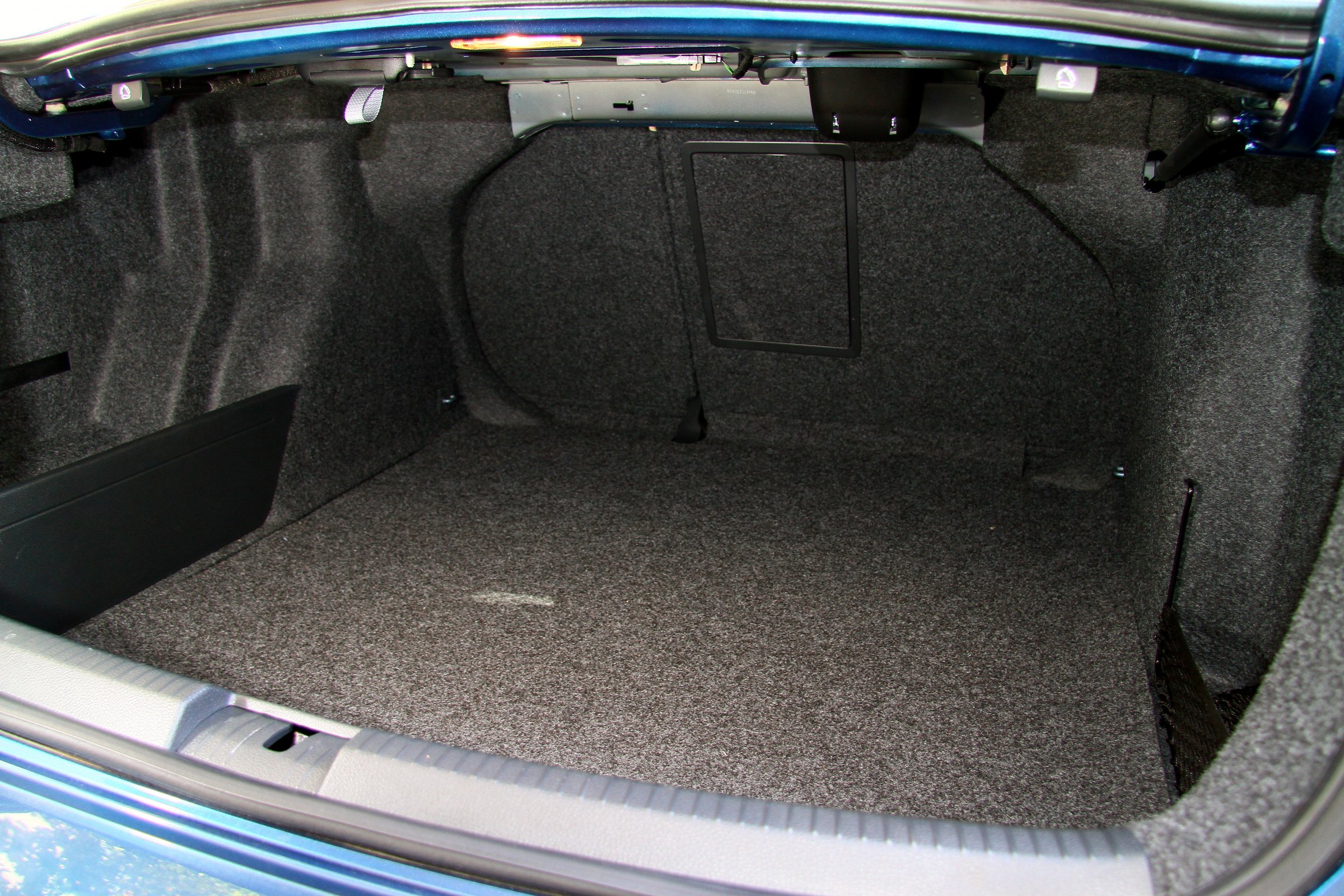 VW Jetta Confortline 1.4 2016.jpg