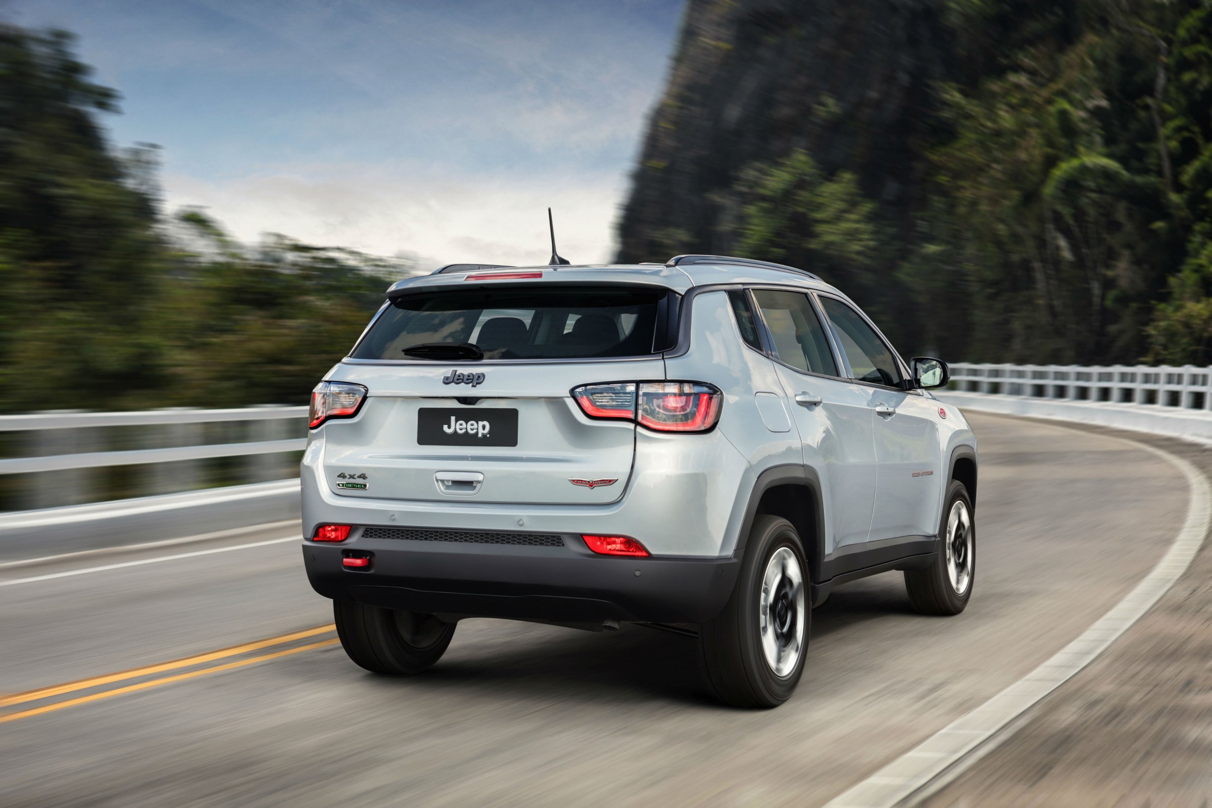Jeep Compass Trailwawk 2.0 4x4 AT9
