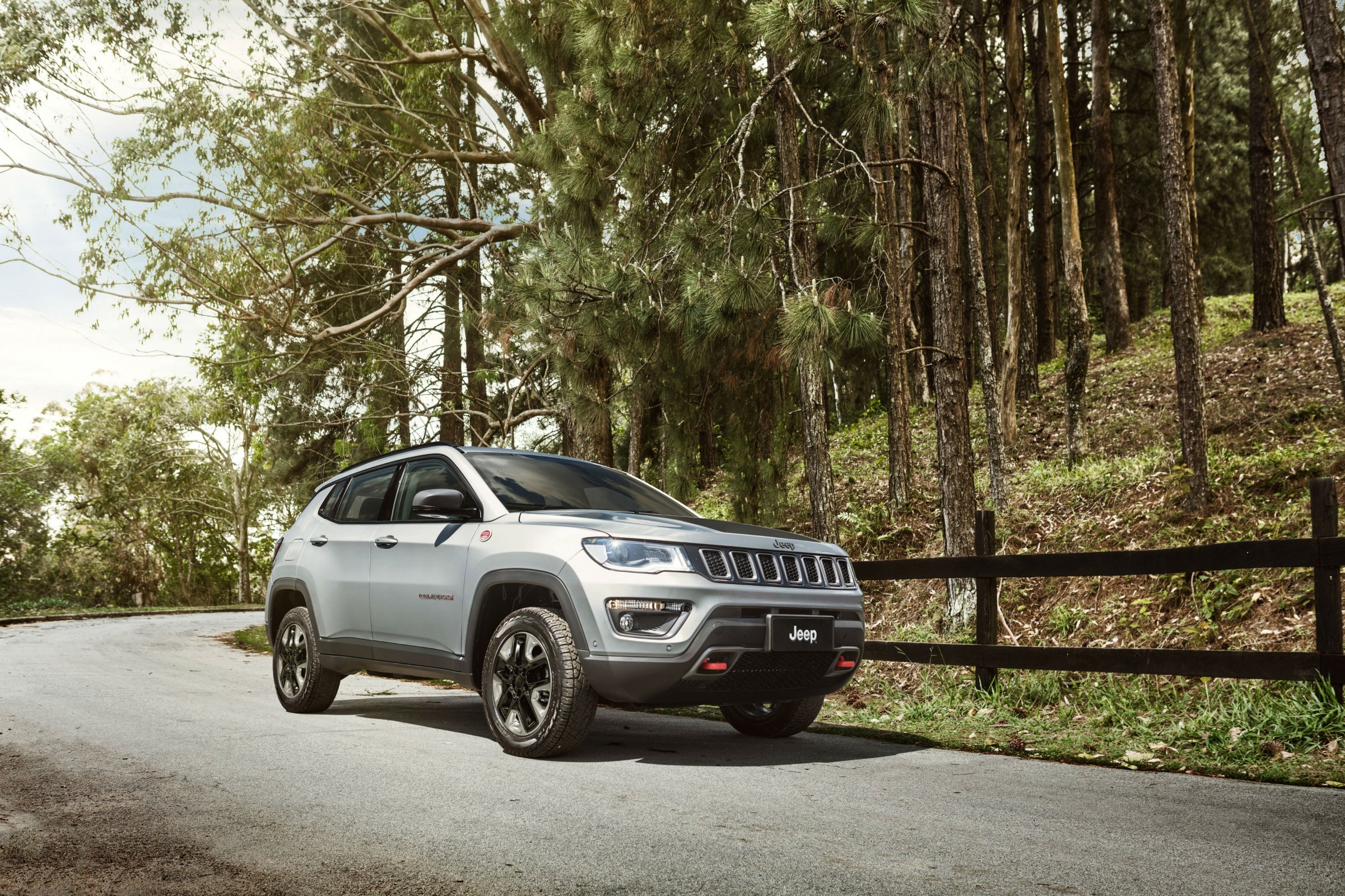 Jeep Compass Trailwawk 2.0 4x4 AT9