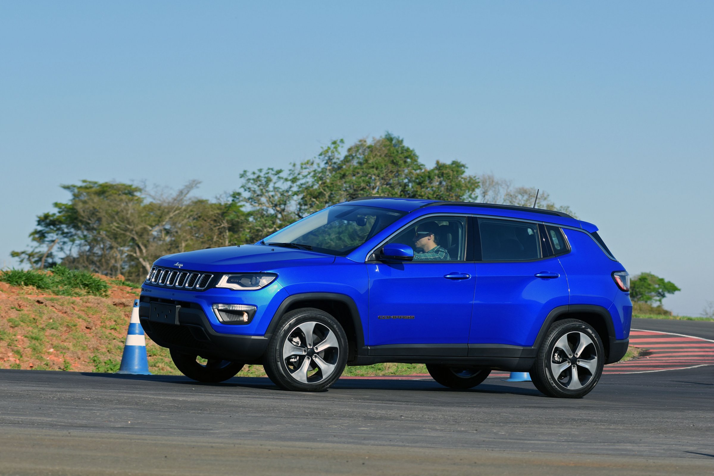 Jeep Compass Longitude 2.0 4x4 AT6