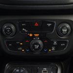 Jeep Compass Longitude 2.0 4x4 AT6