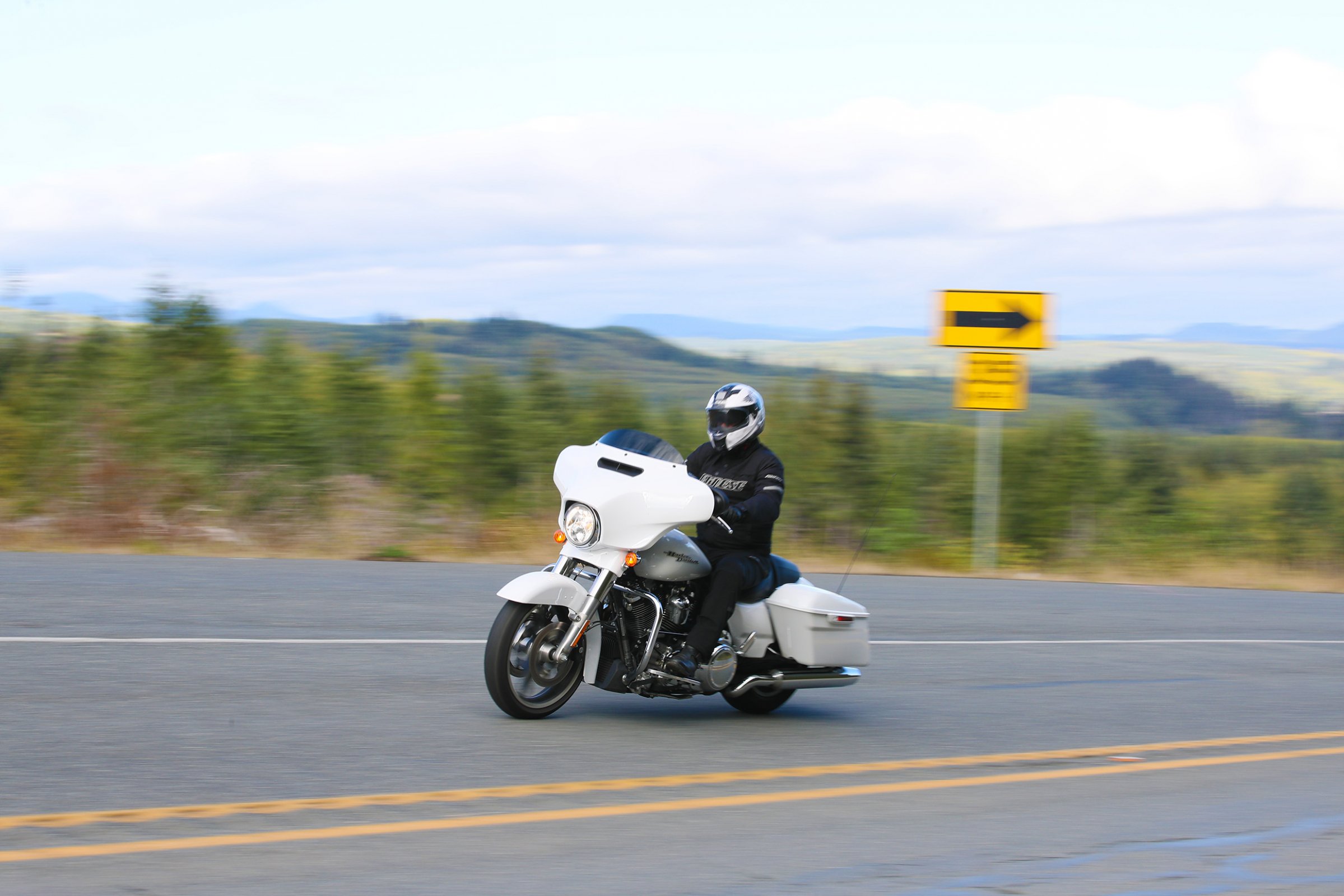 Nova Linha Touring HD