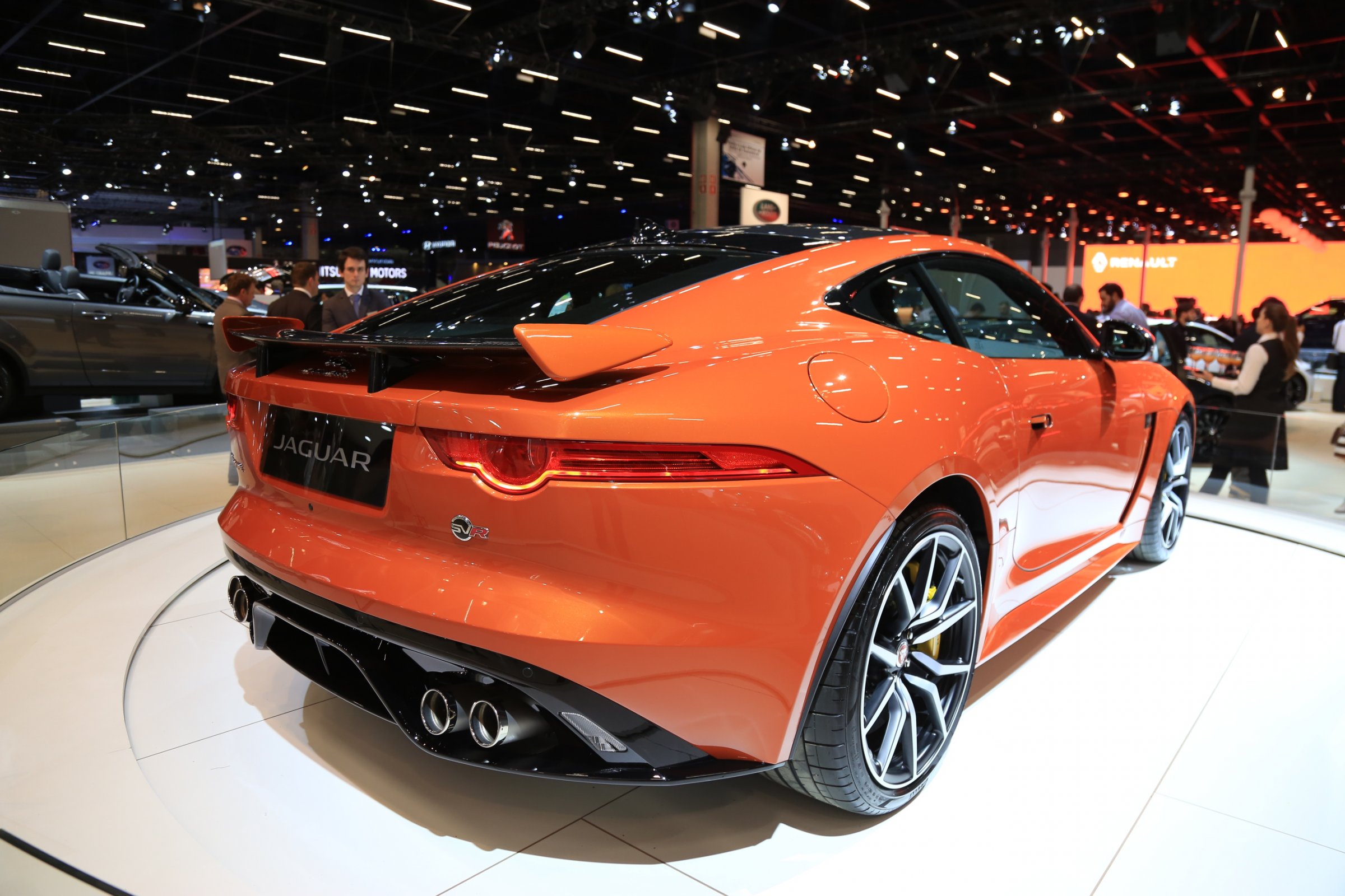 Jaguar F-Type SVR