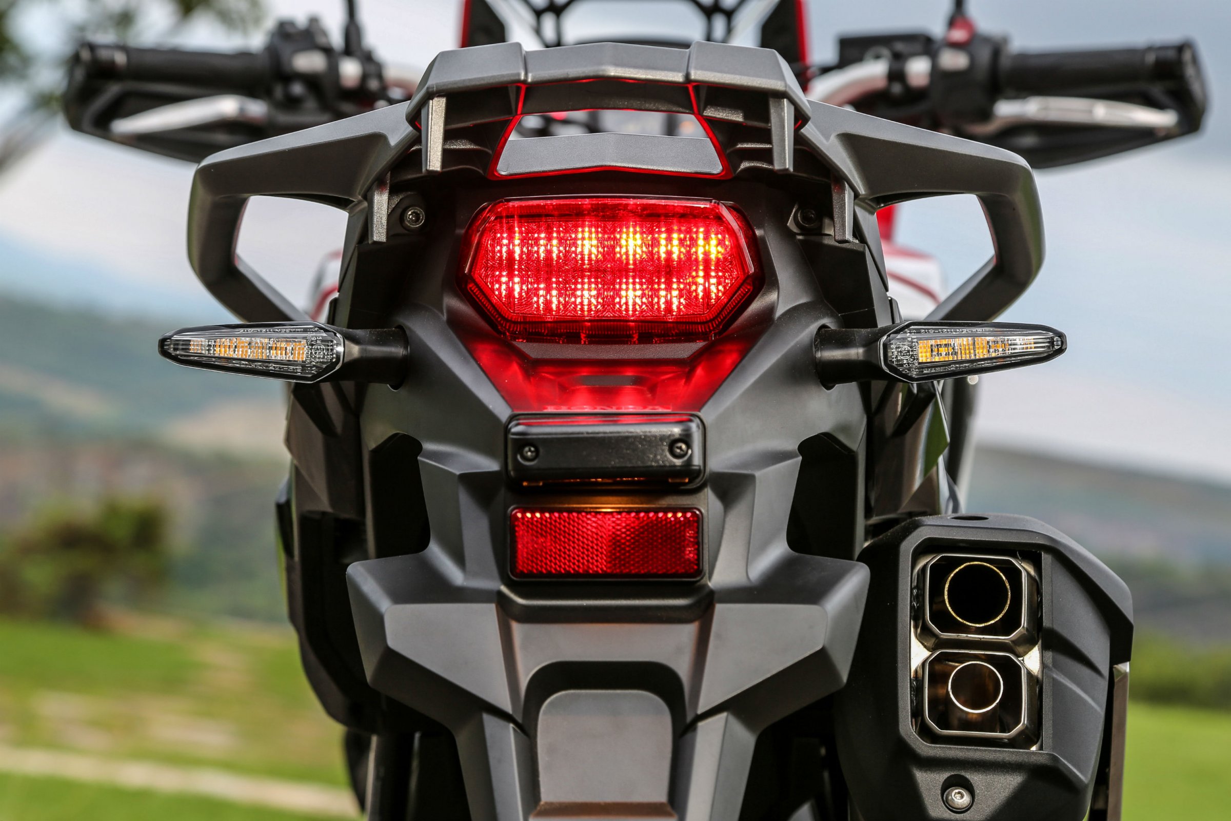 hondaafricatwin_20165.jpg
