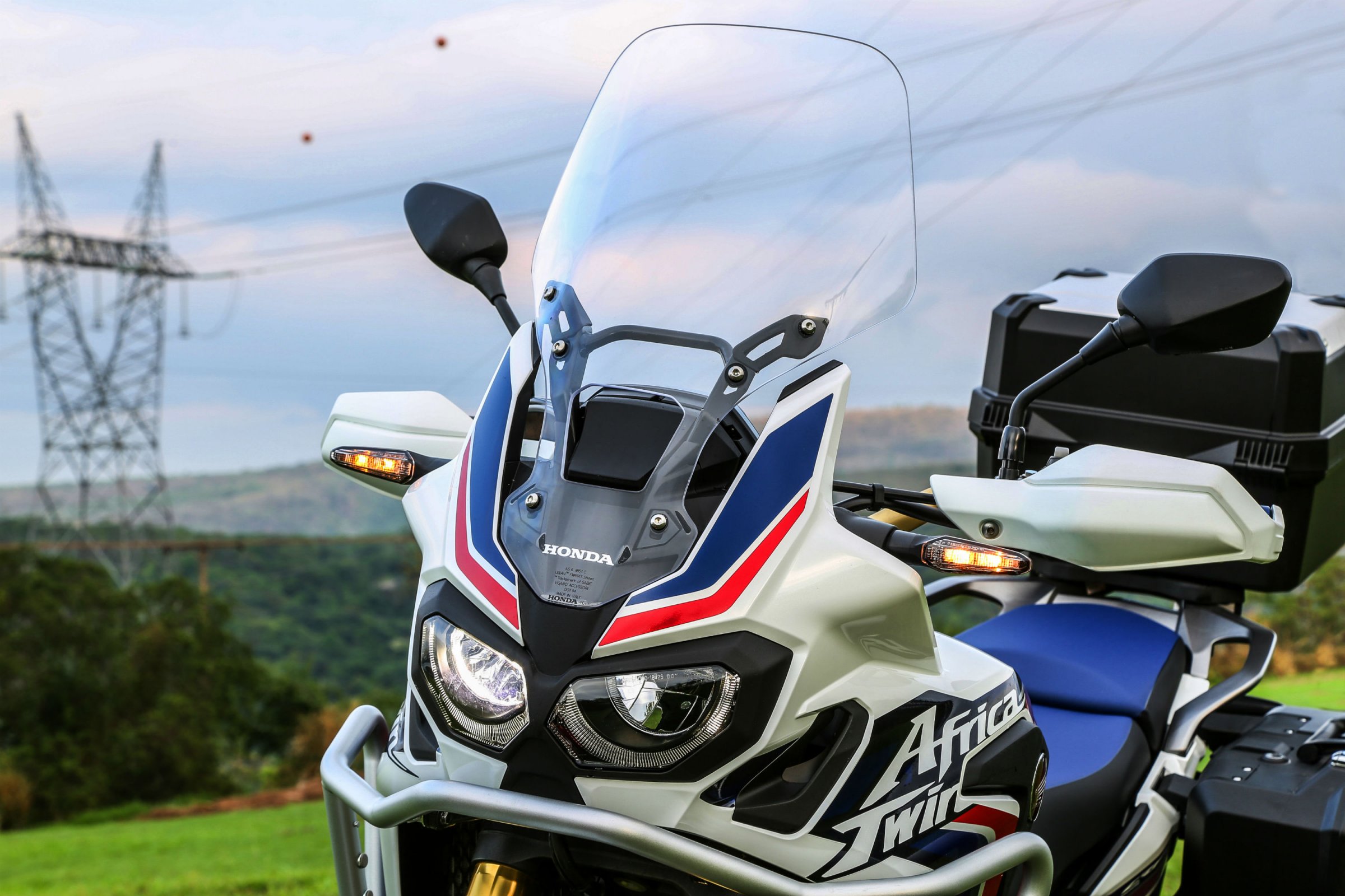 hondaafricatwin_201614.jpg