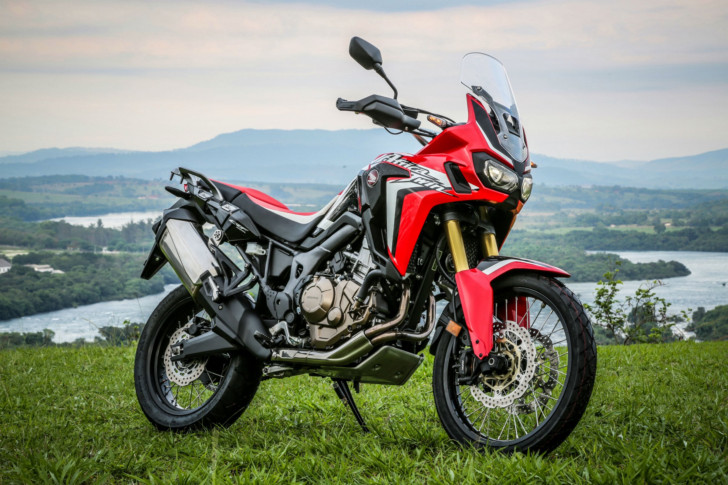 hondaafricatwin_201617.jpg
