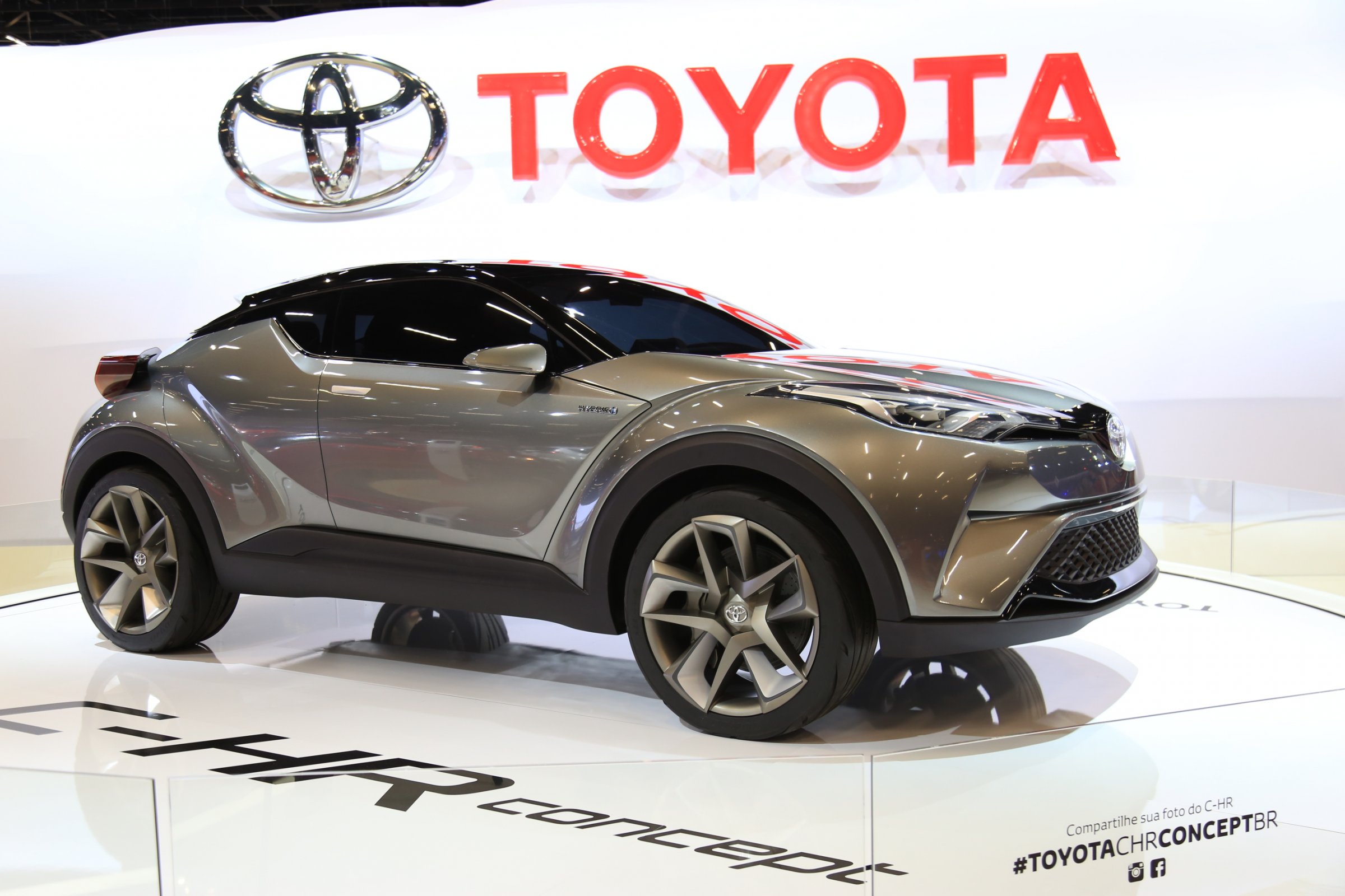 Toyota CW-R