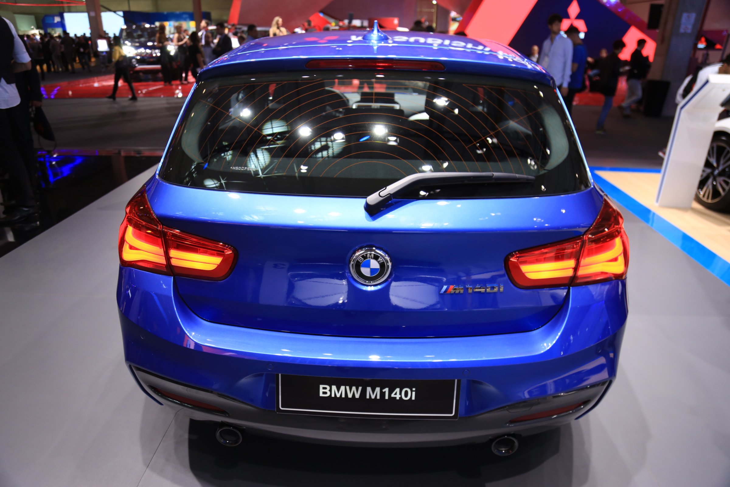 BMW M140i