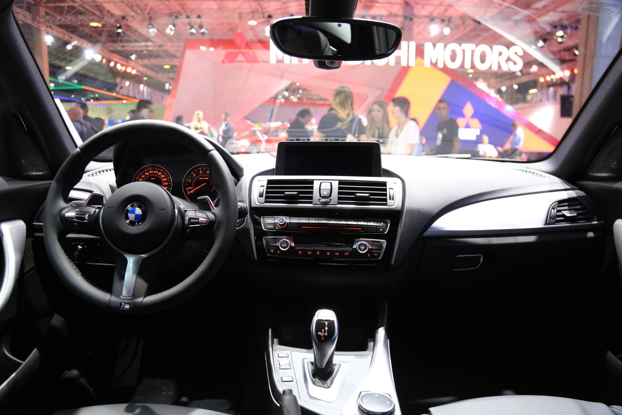 BMW M140i