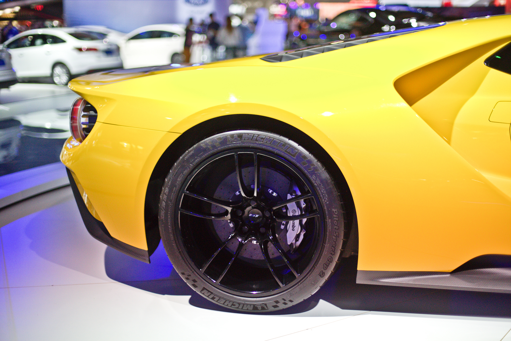 Ford GT