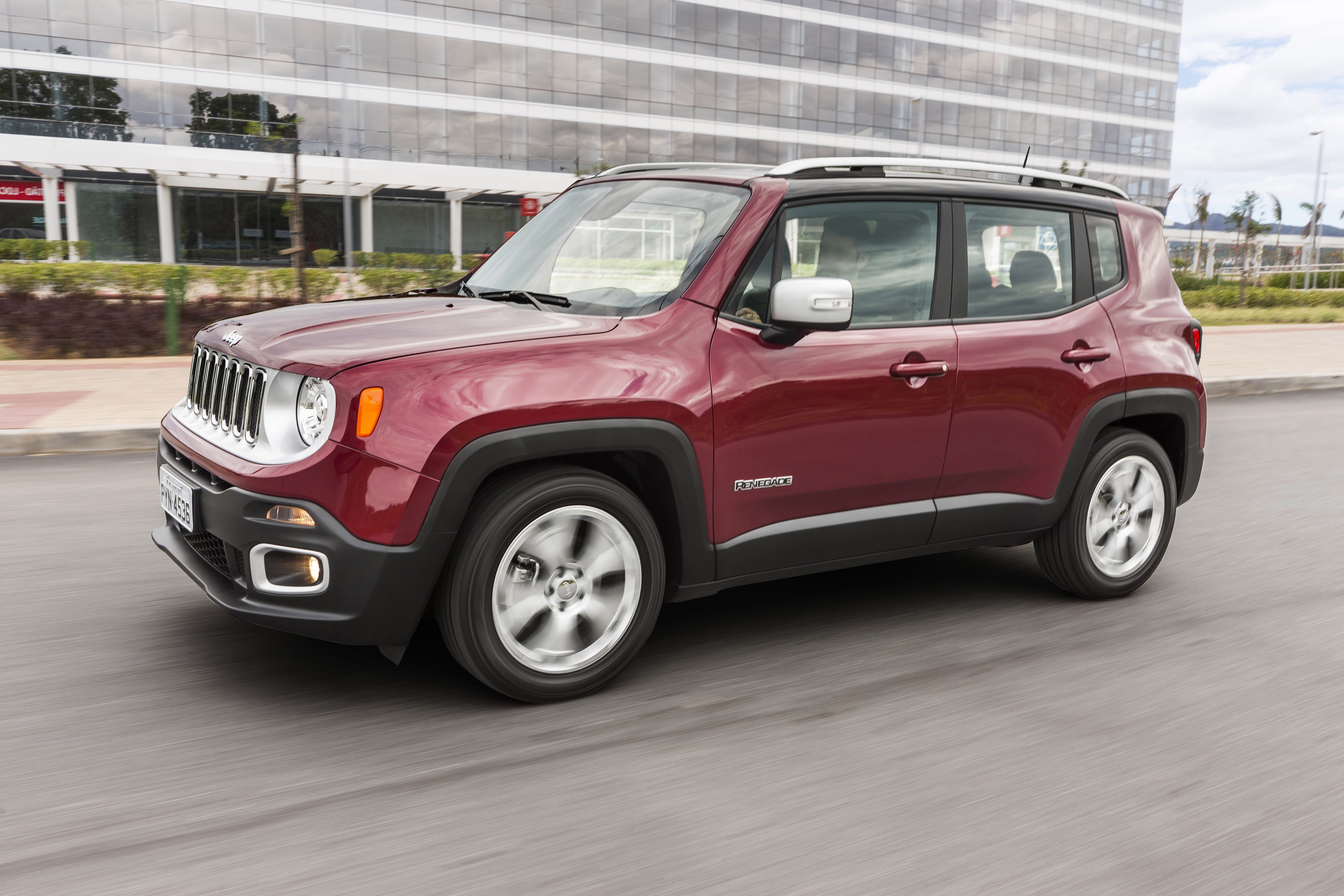 jeep_renegade13.jpg