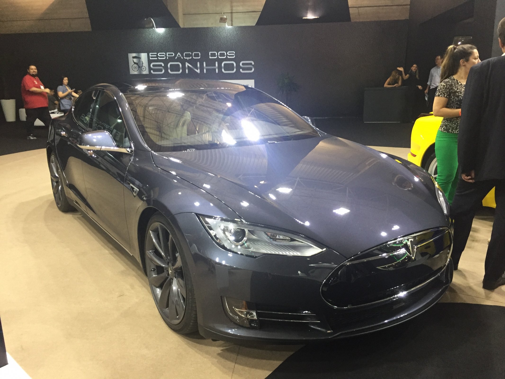 tesla2.jpg