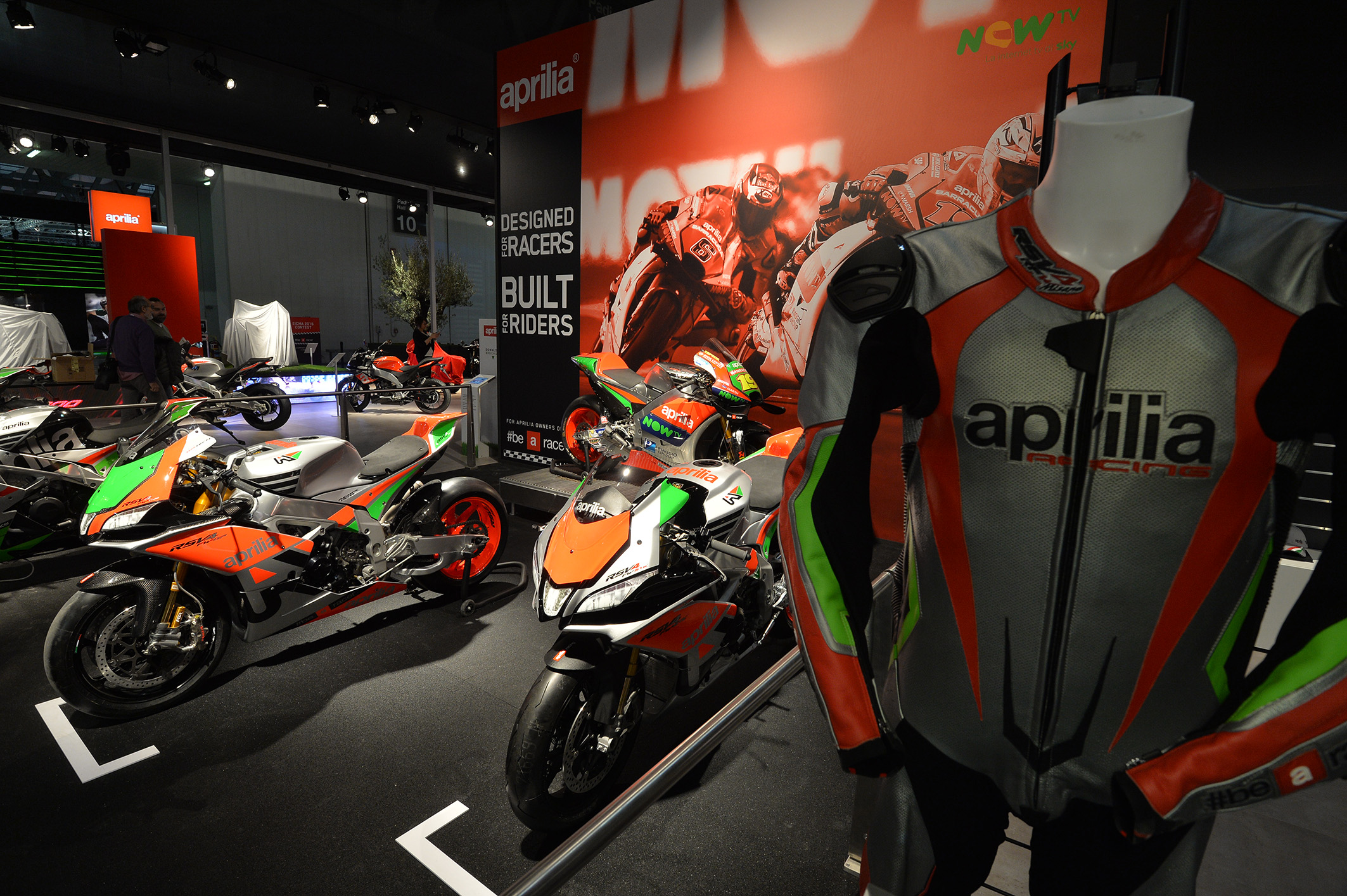 5_aprilia_rsv4_fwgp1.jpg