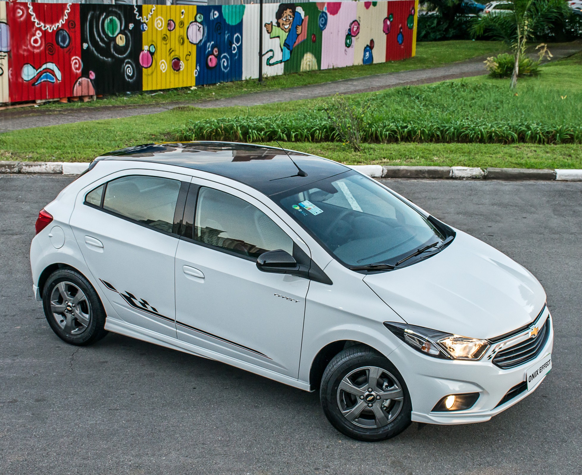 Chevrolet Onix Effect 2018