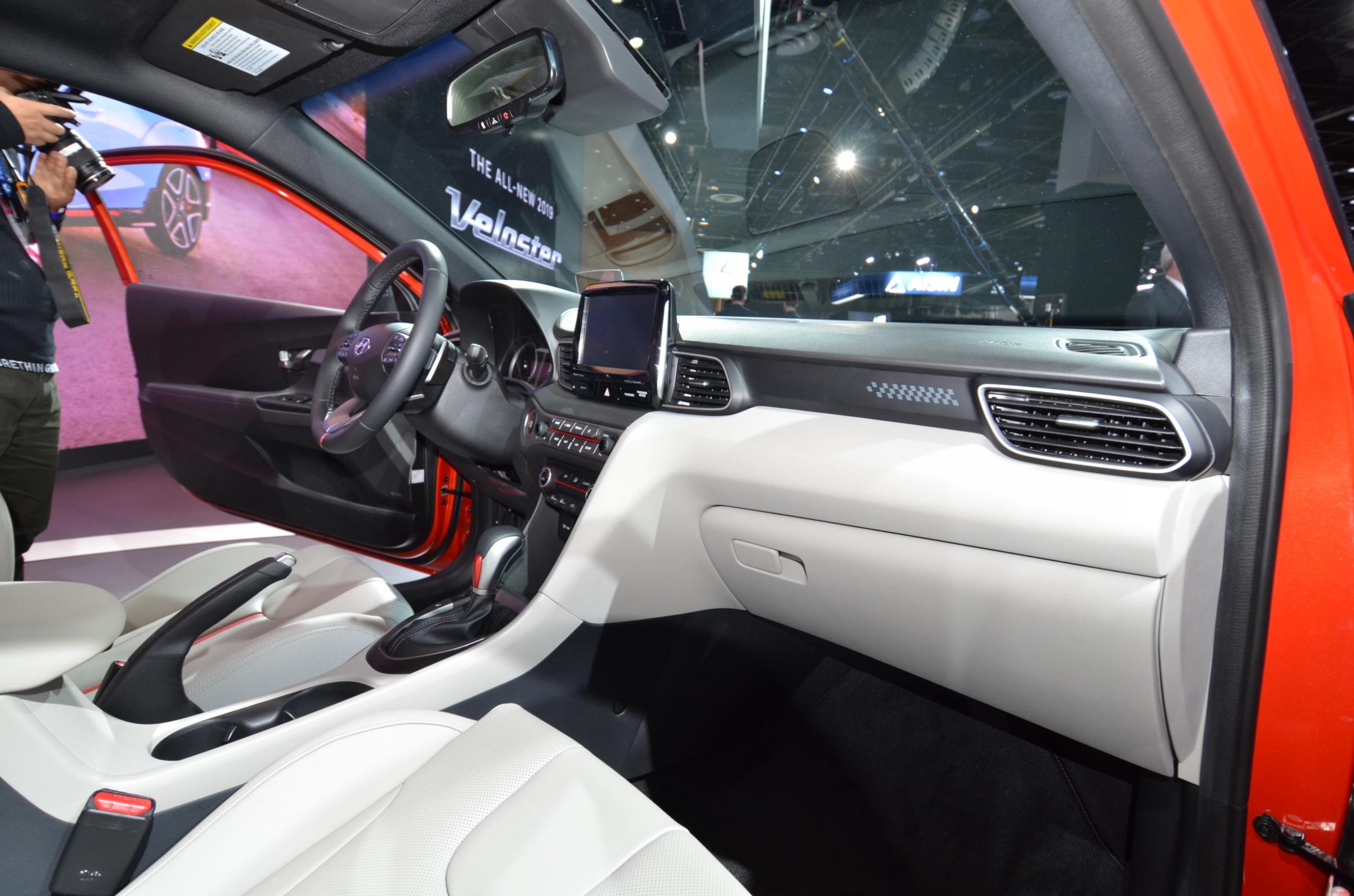 Hyundai Veloster 2019