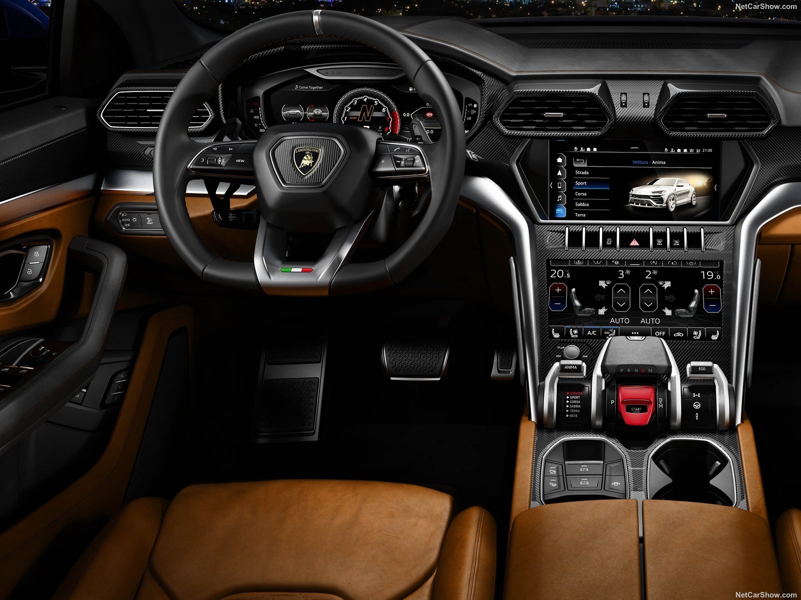 Lamborghini urus 2019