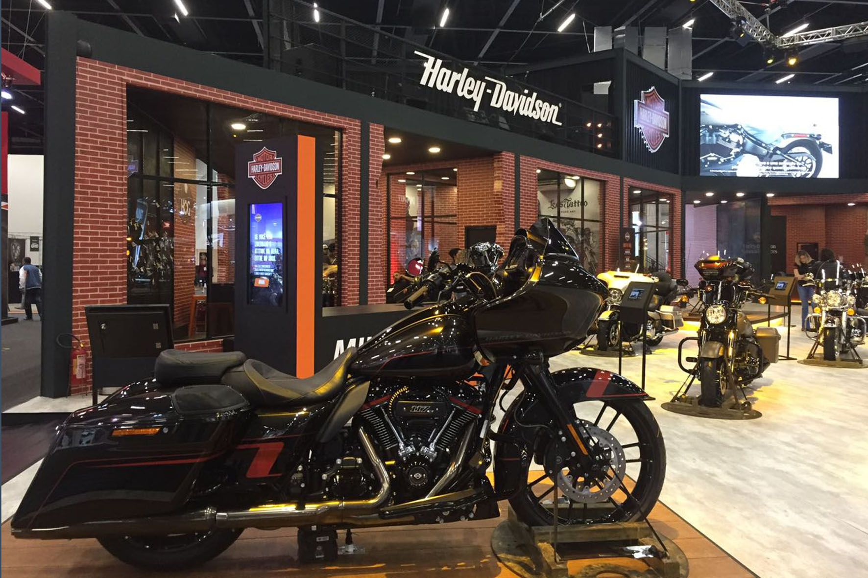 H-D Road Glide CVO