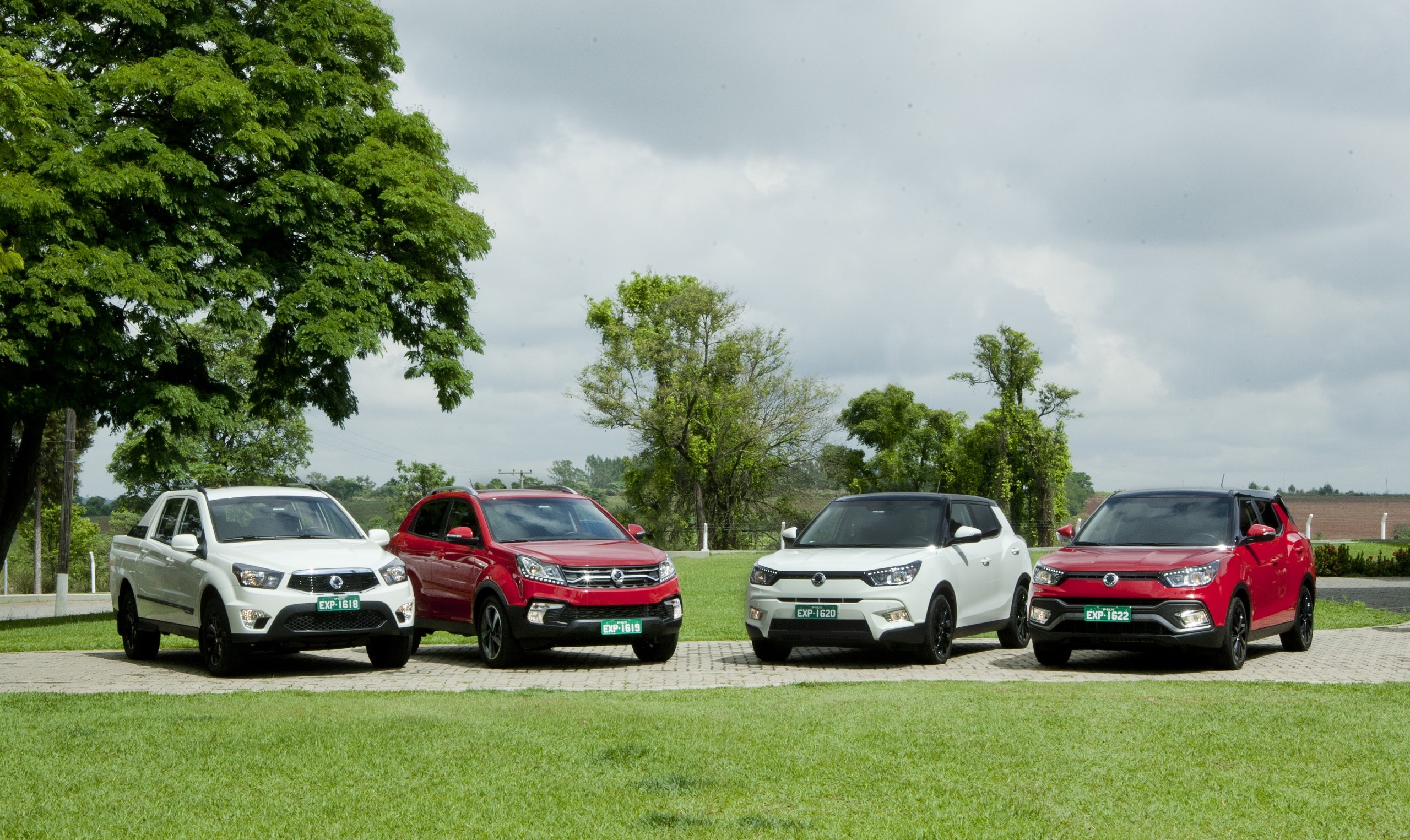 Ssangyong Tivoli XLV Korando Actyon Sports