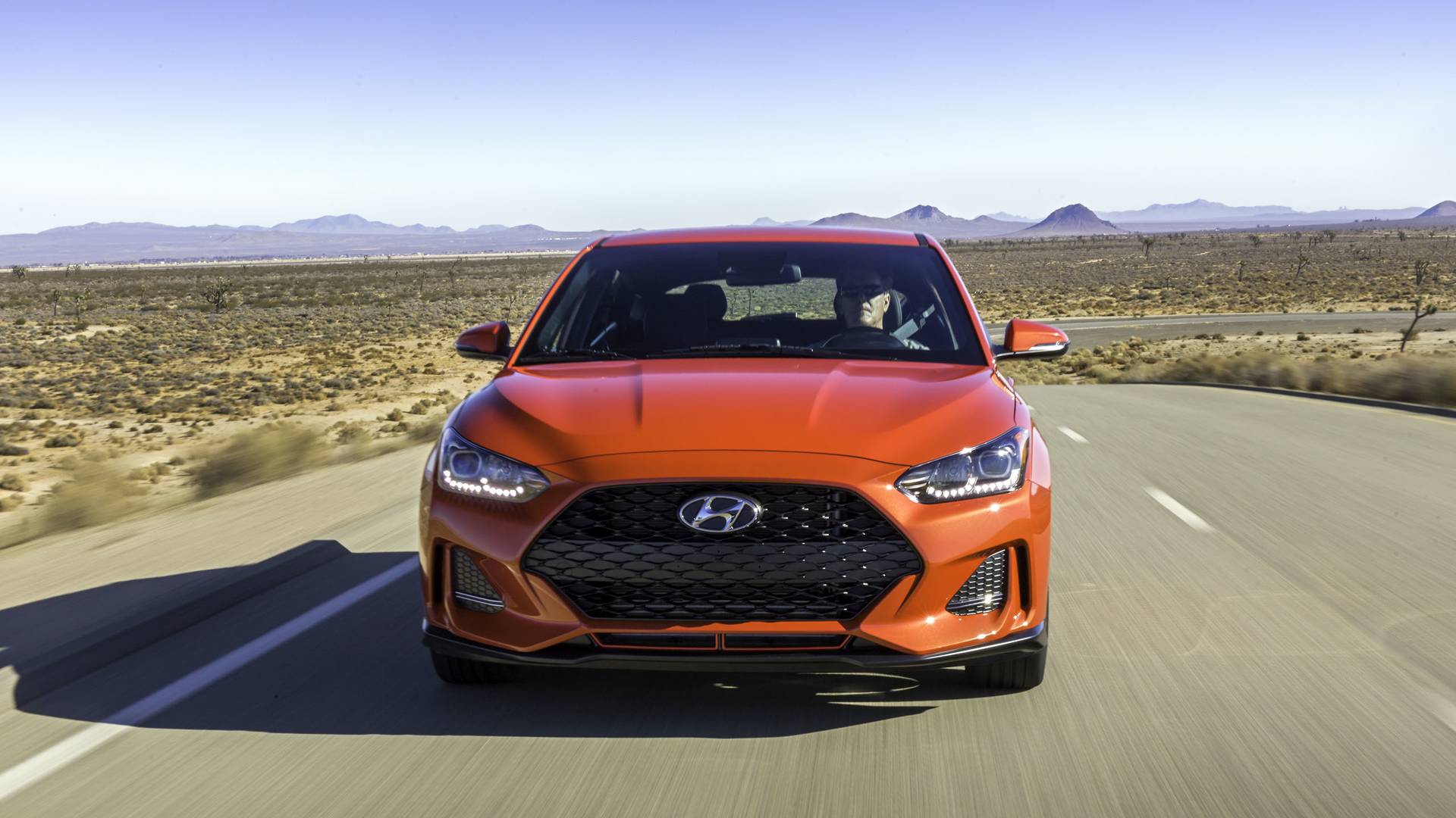 2019-hyundai-veloster_12.jpg