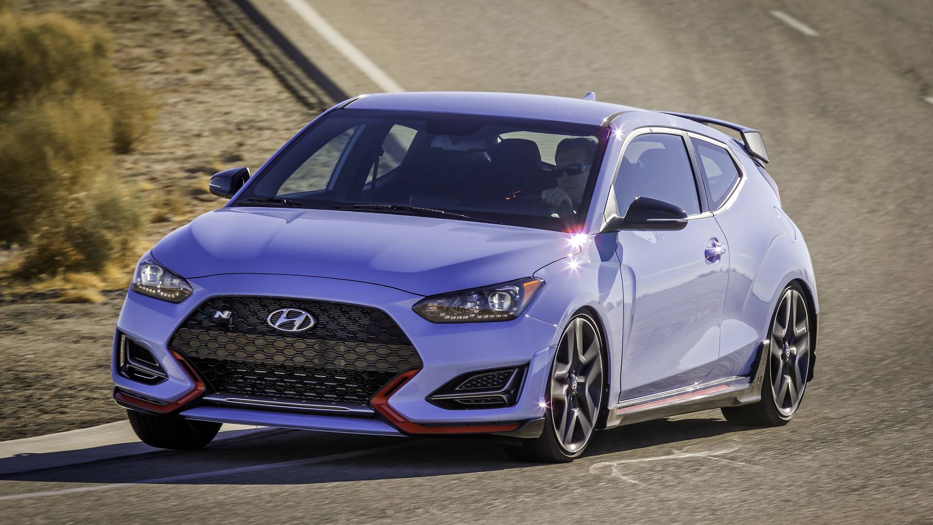 2019-hyundai-veloster-n_3.jpg