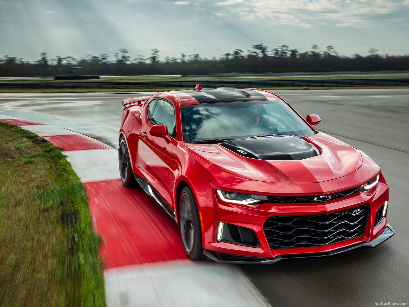 Chevrolet Camaro ZL1 2017