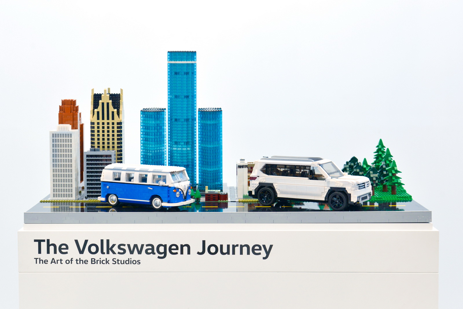 Kombi e Atlas em Lego