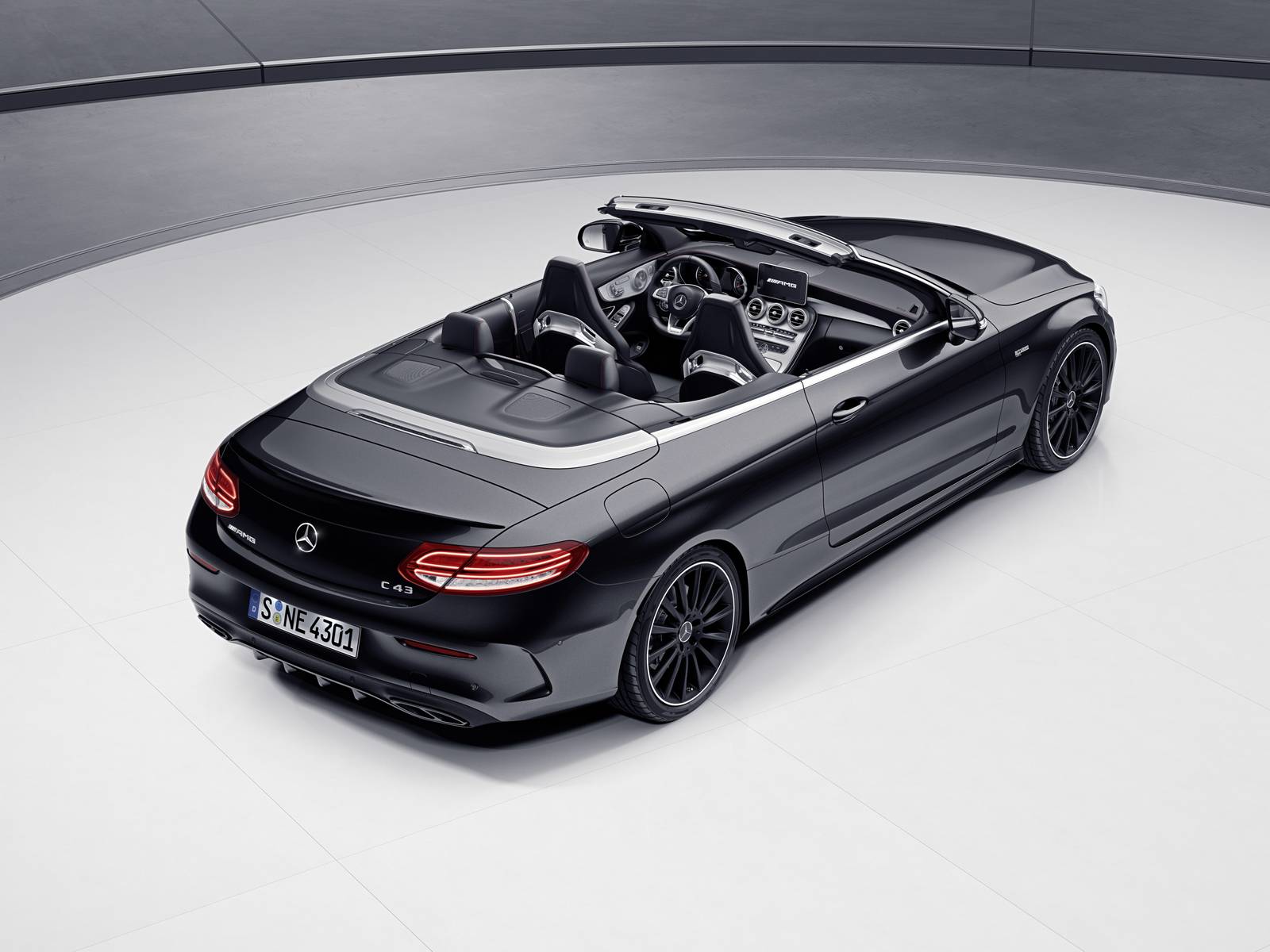 C43 4Matic Cabriolet Night Edition