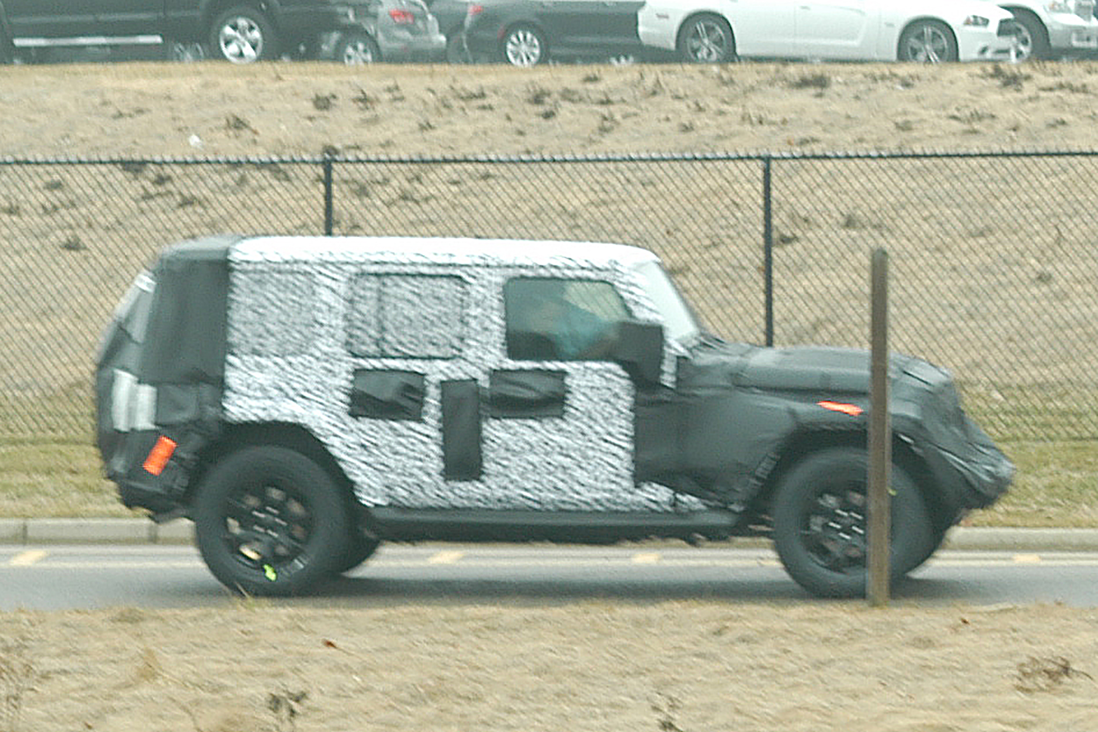 Jeep Wrangler ganha novidades para 2018