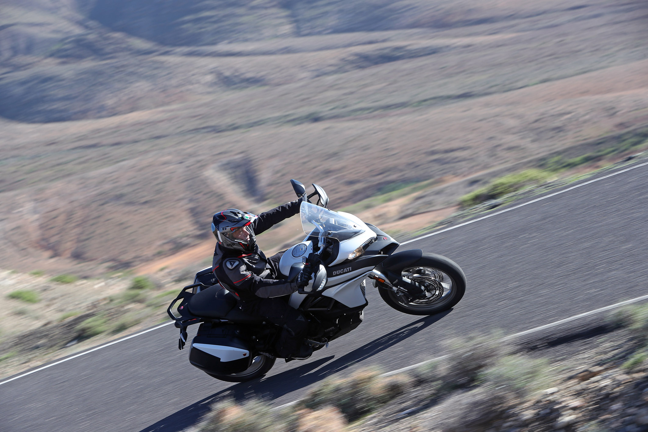 544mototeste_ducati_multistrada_950_15.jpg