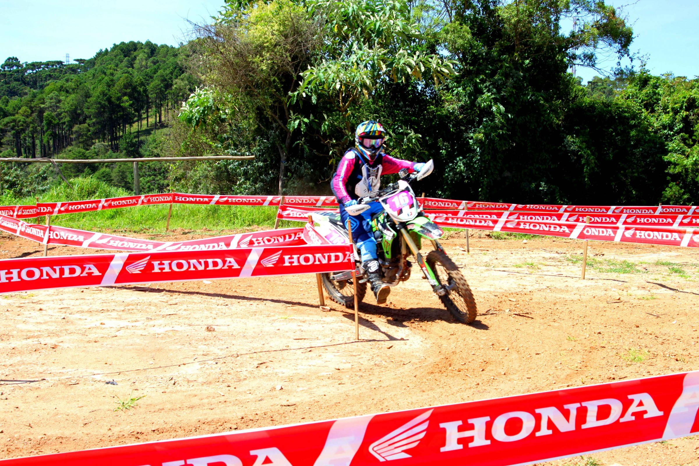 Enduro FIM Xperience da Mulher 2017