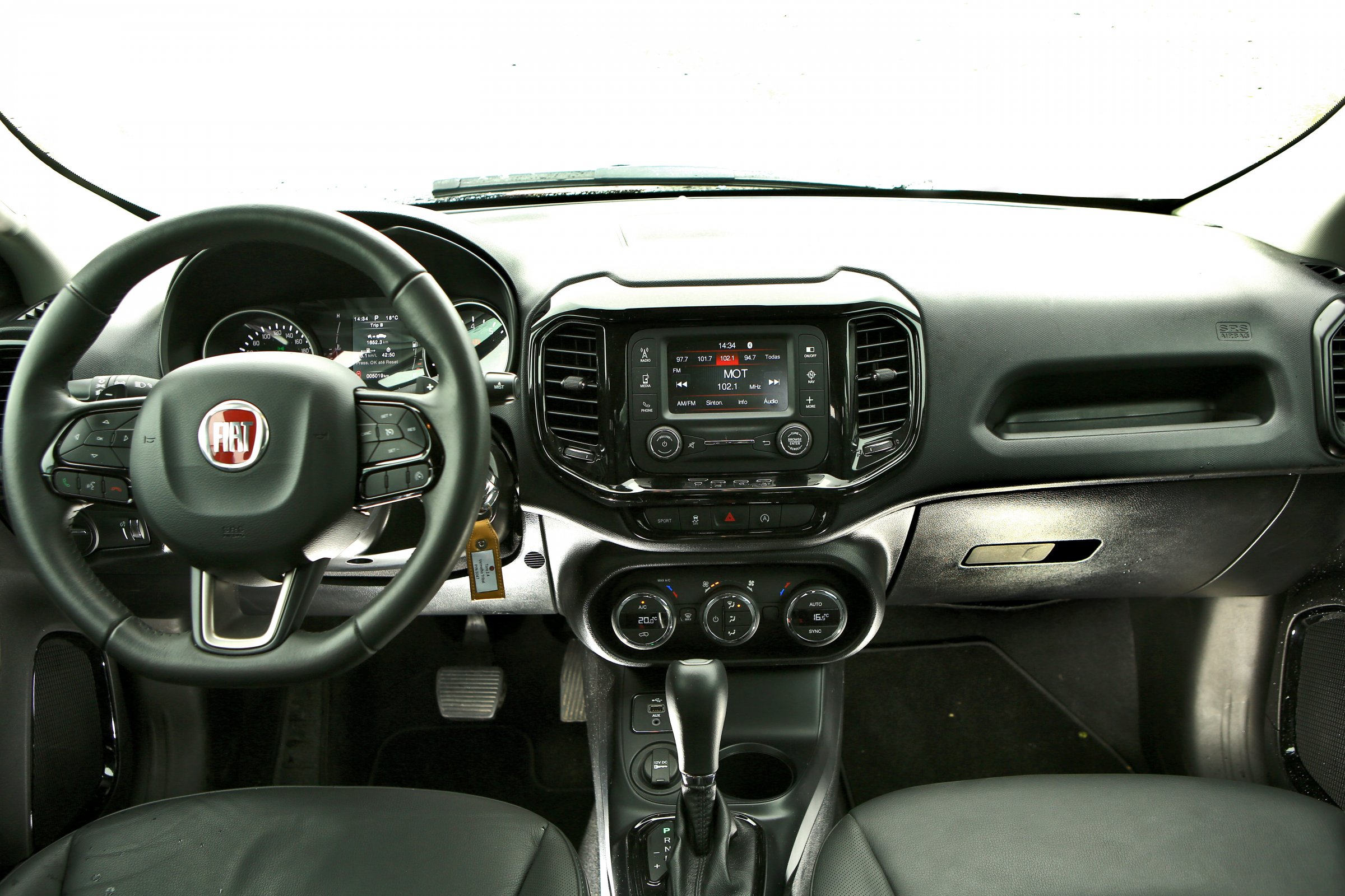 Fiat Toro 2.4 TigerShark Flex