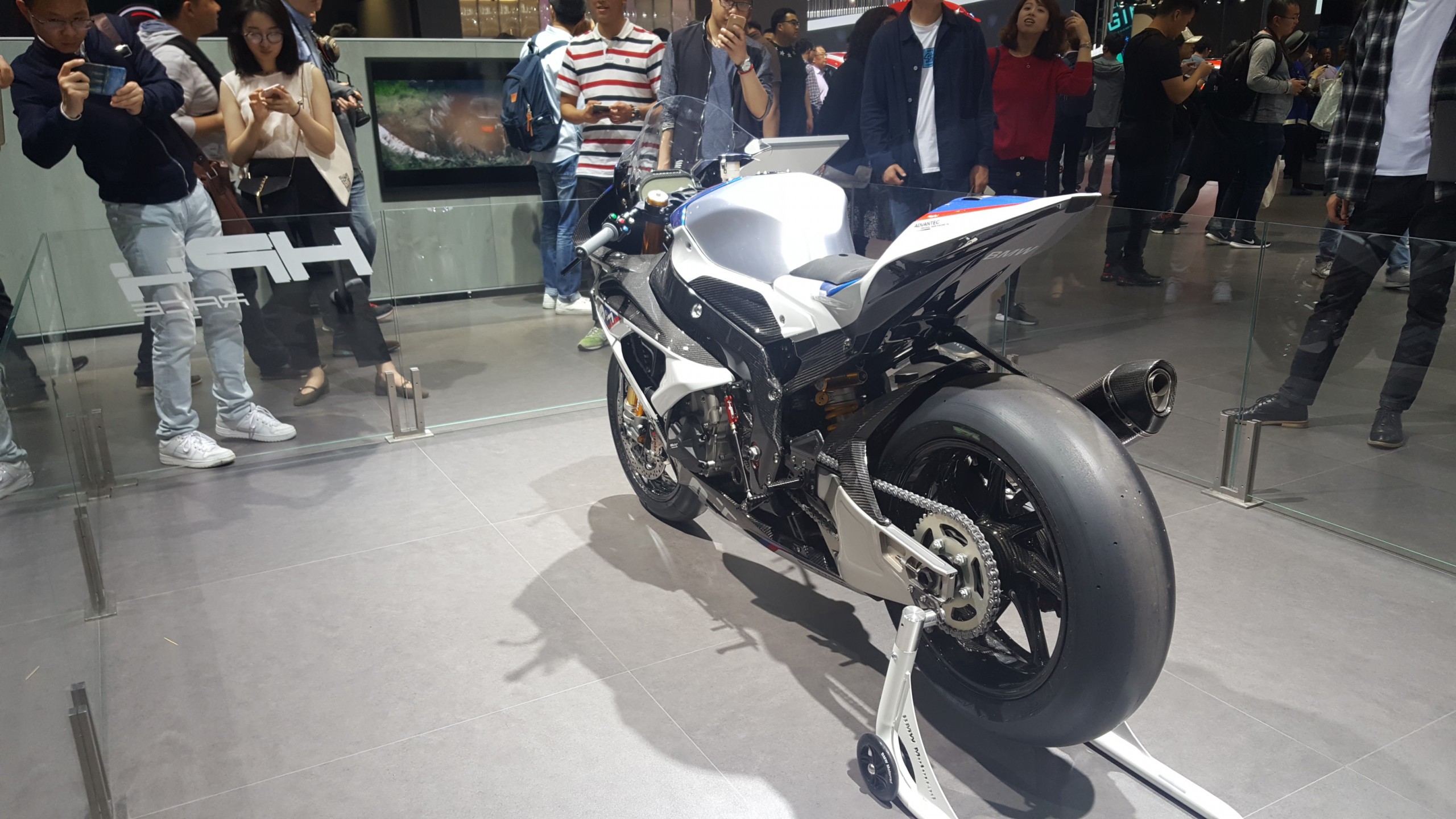 BMW HP4 Race
