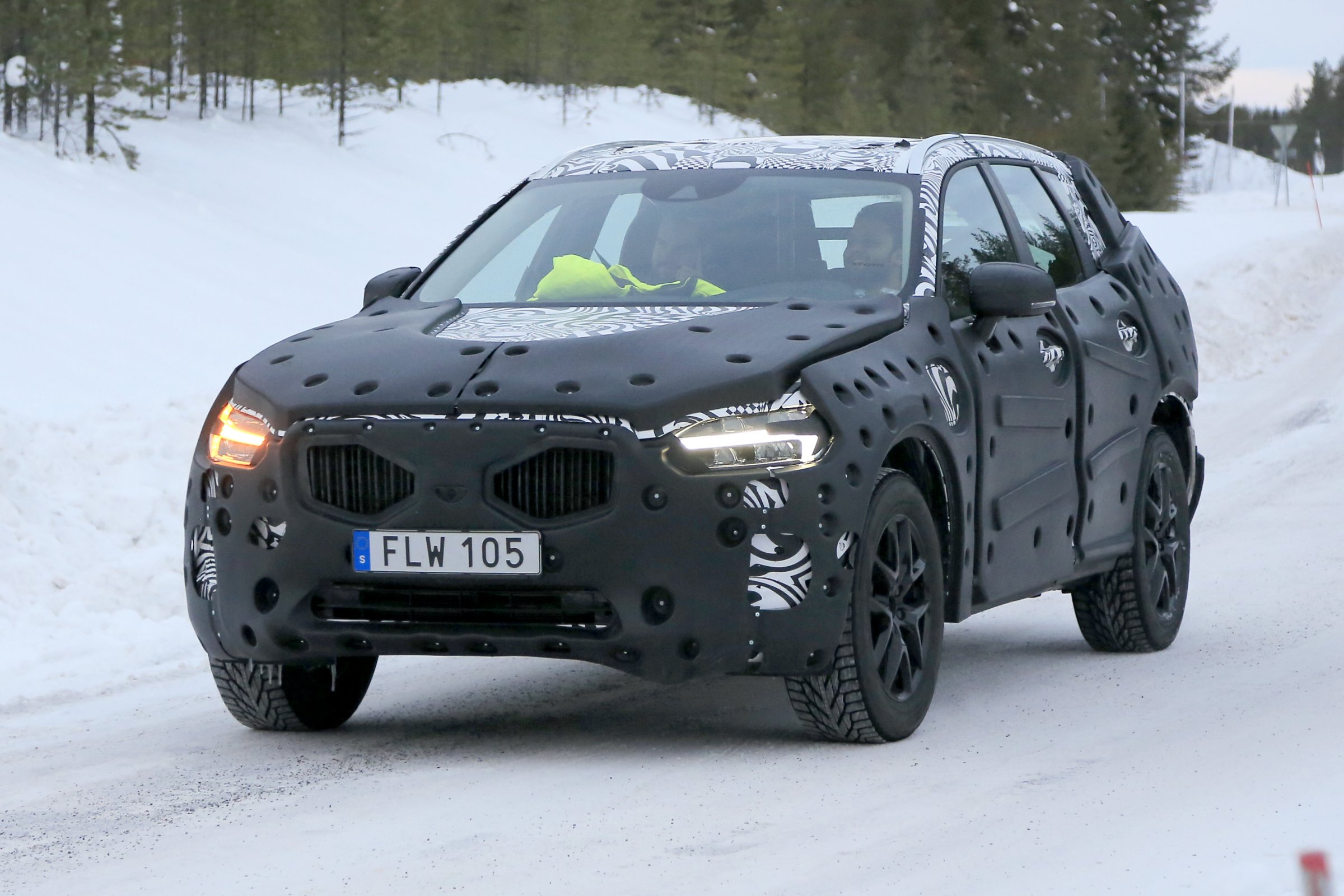 Volvo XC60 em testes