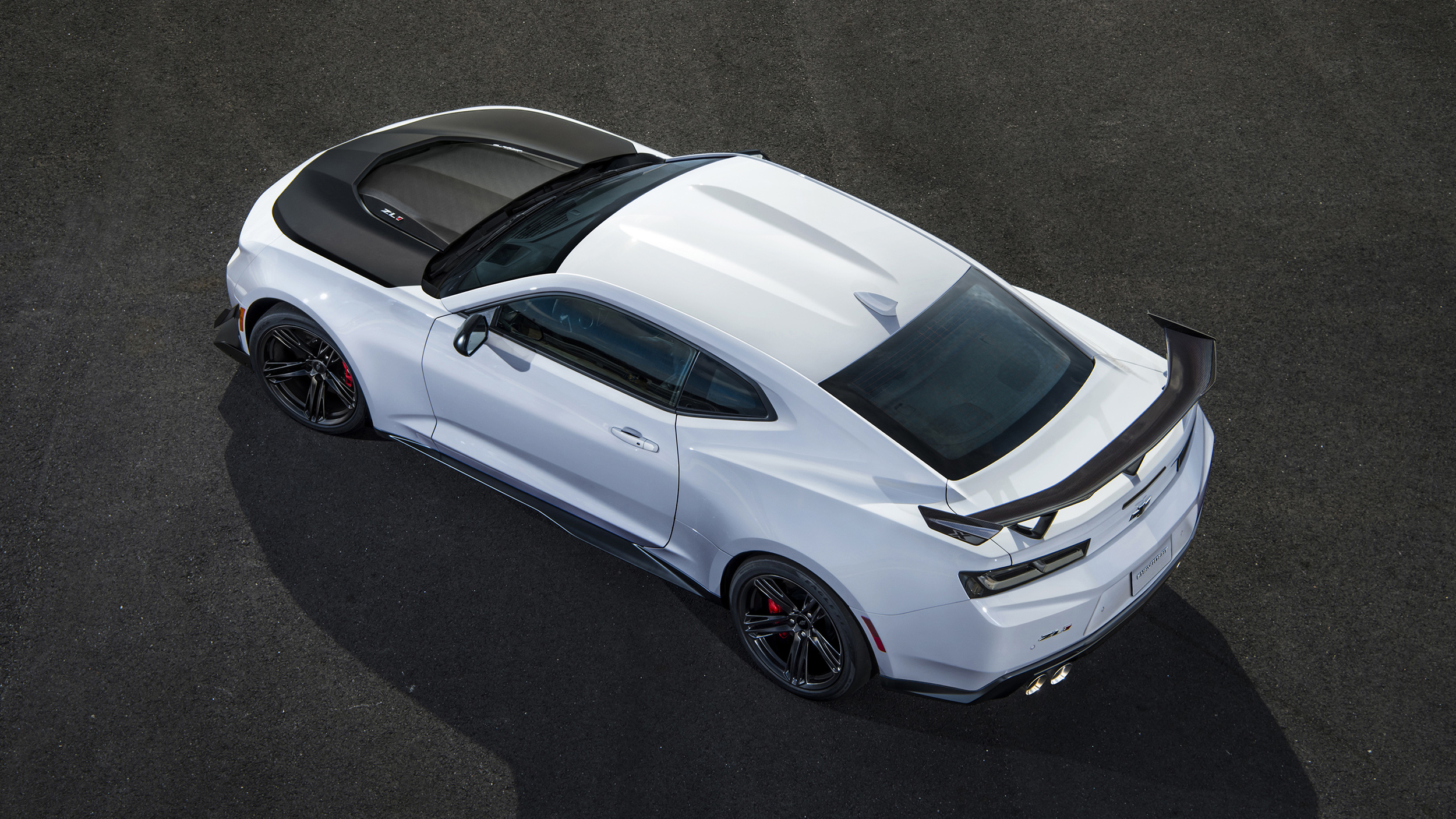 2018-chevrolet-camaro-zl1-1le cima