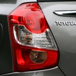 Comparativo Toyota Etios x Nissan March