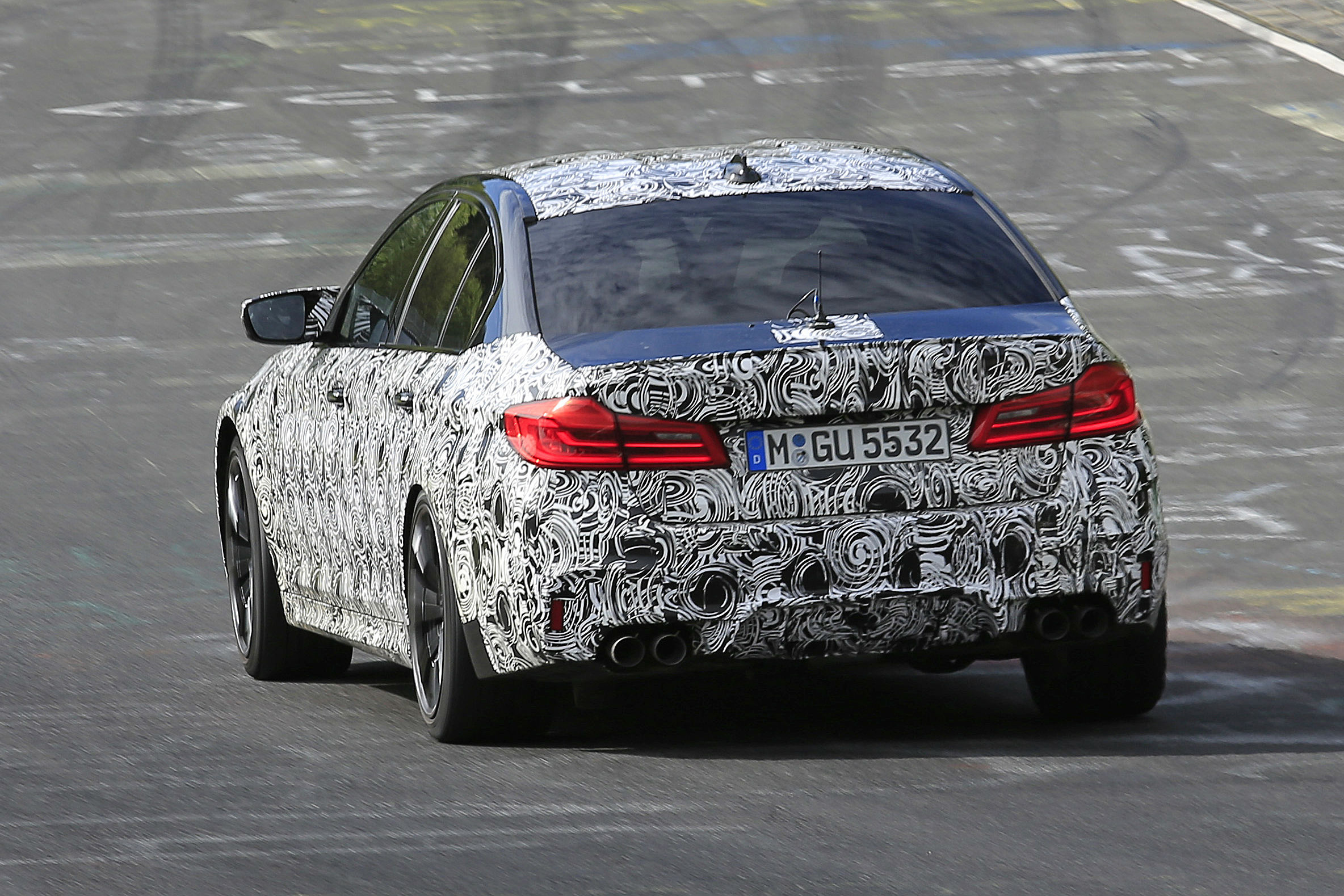 BMW M5 Seegredo Flagra