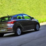 Comparativo Chevrolet Onix LT x Hyundai HB20 Comfort Plus