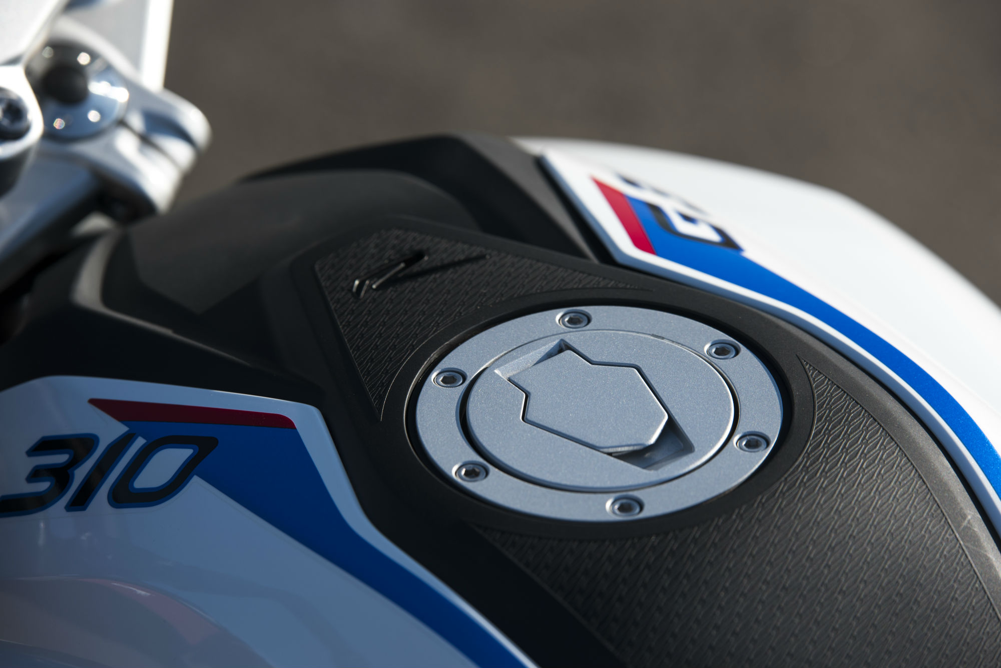 BMW G 310 R